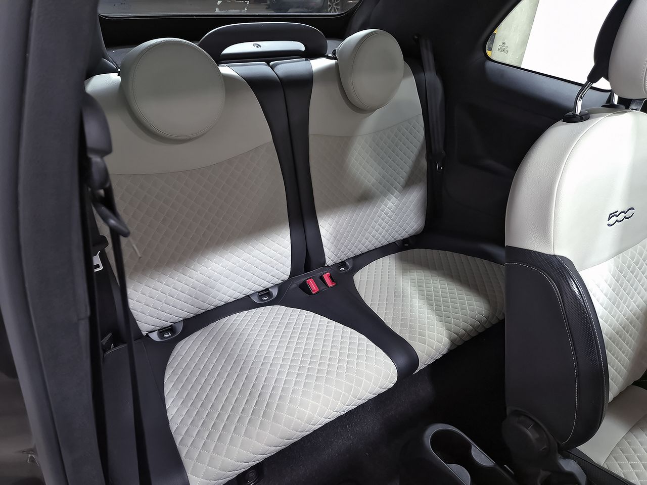 Fiat 500 Dolcevita 1.0 Hybrid 51KW (70 CV) - foto 8