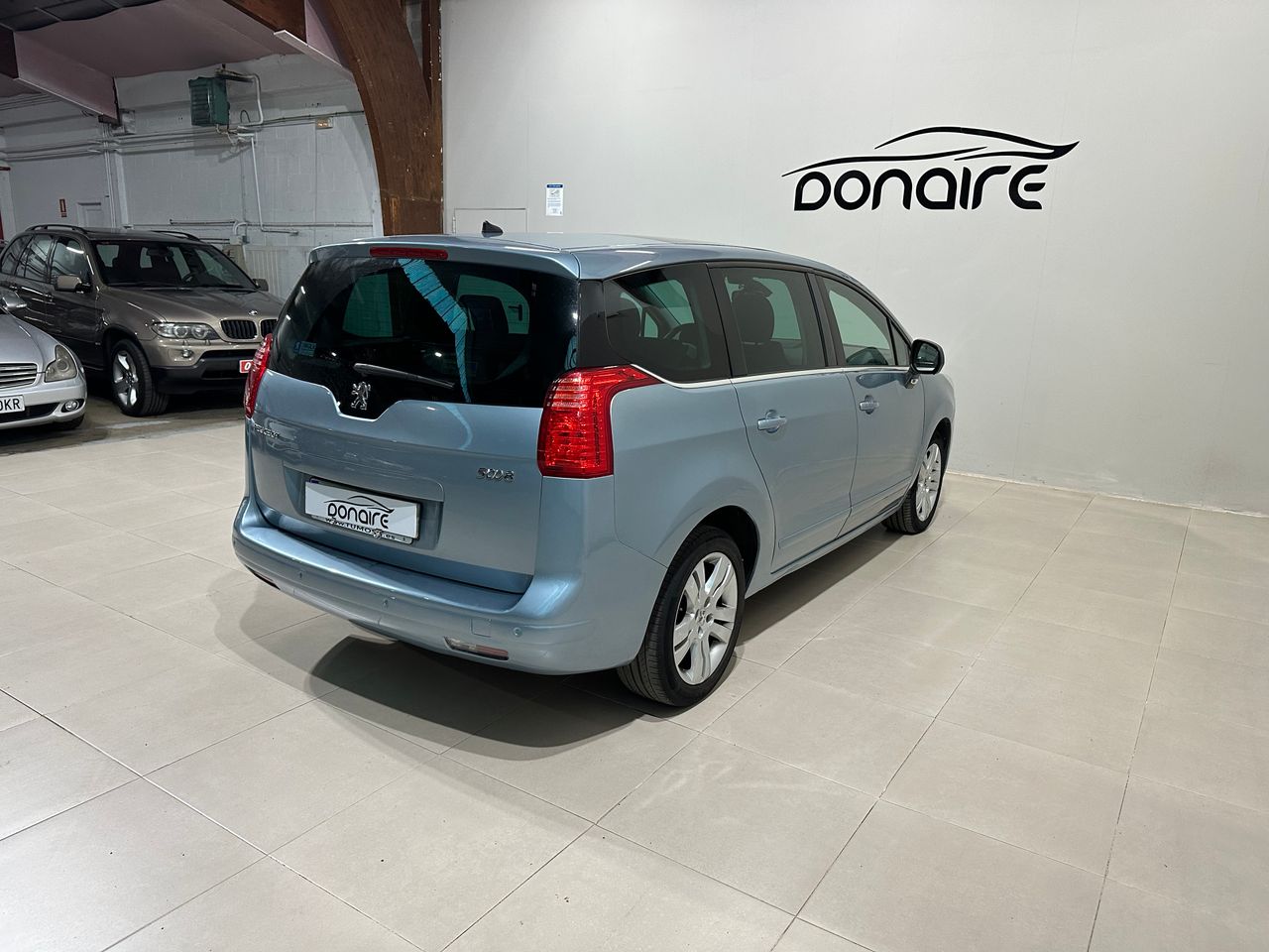 peugeot 5008 2010 / foto grande (3)