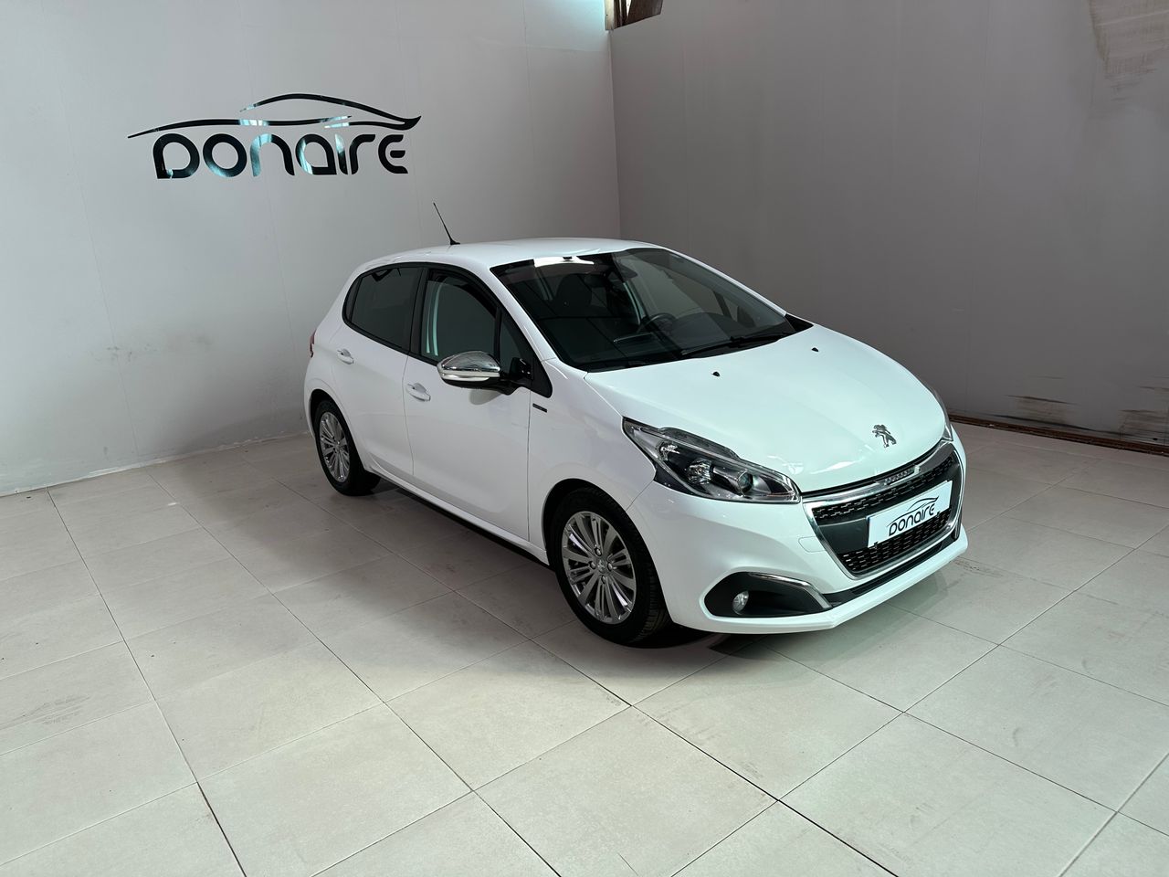 peugeot 208 2020 /