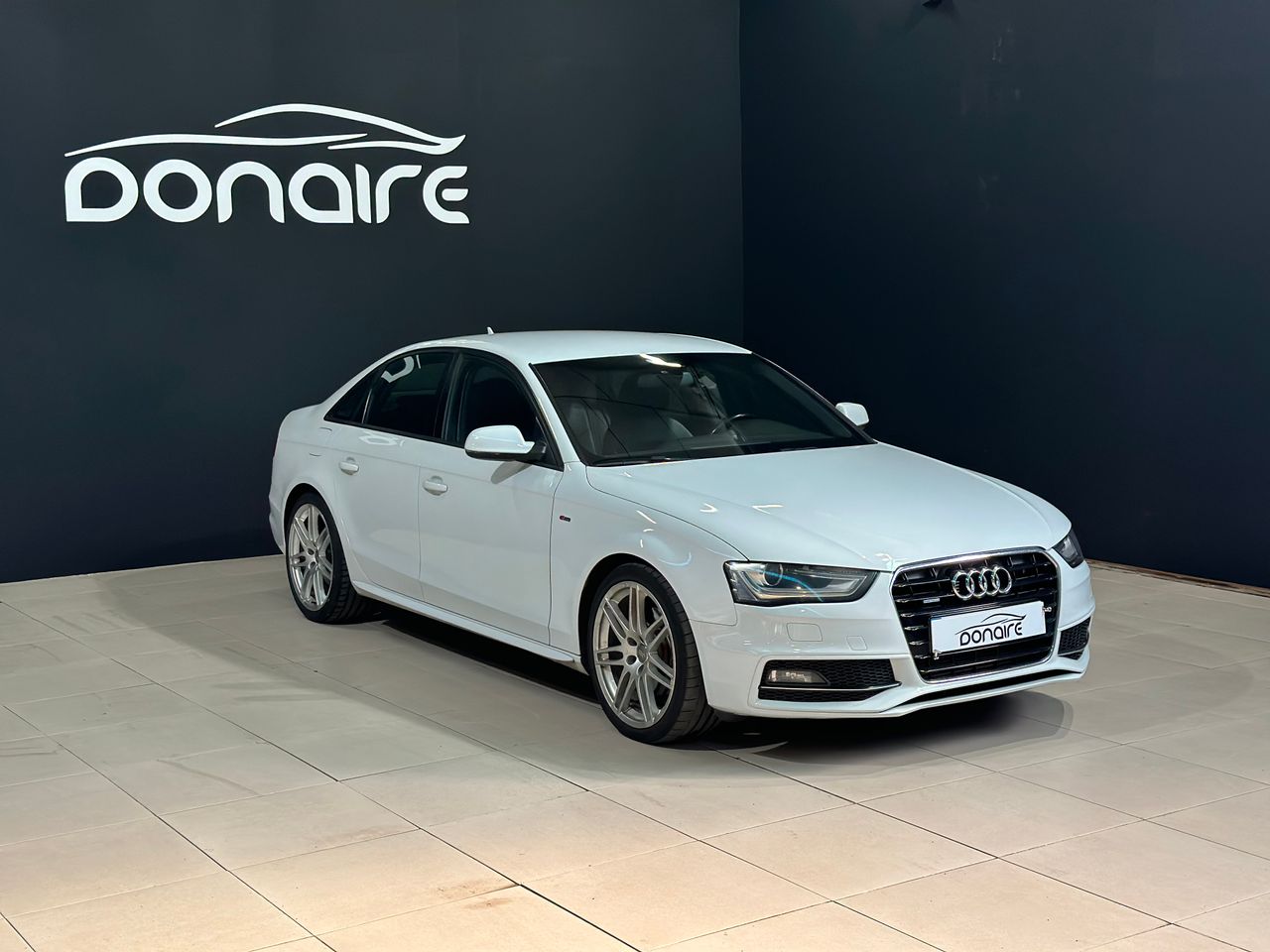 audi a4 2013 /