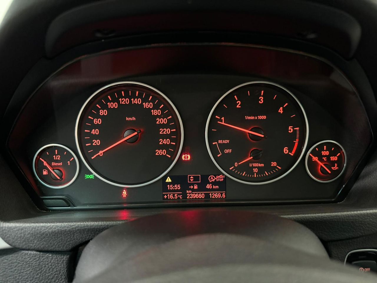 BMW Serie 3 318d Touring - foto 8