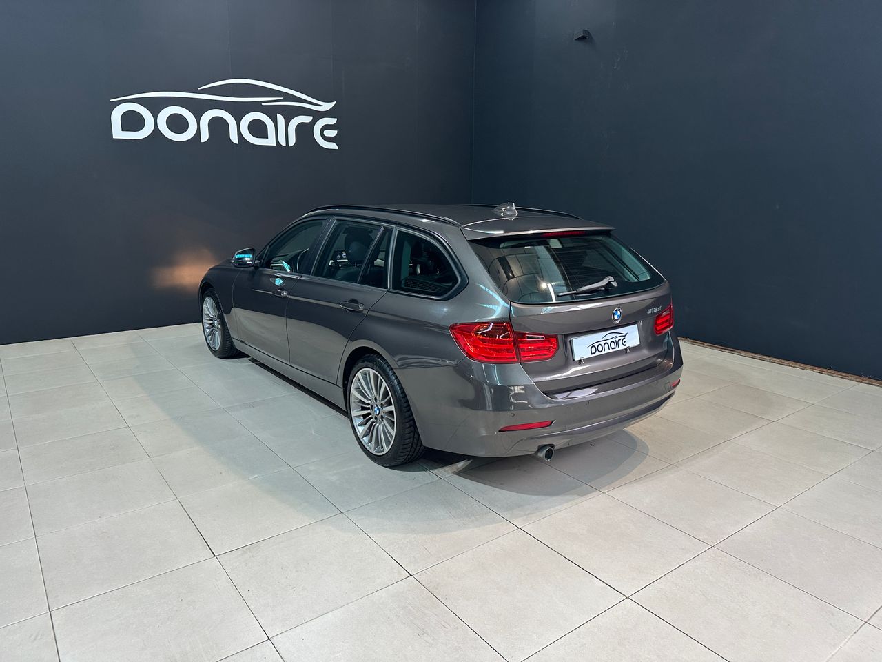 BMW Serie 3 318d Touring - foto 15