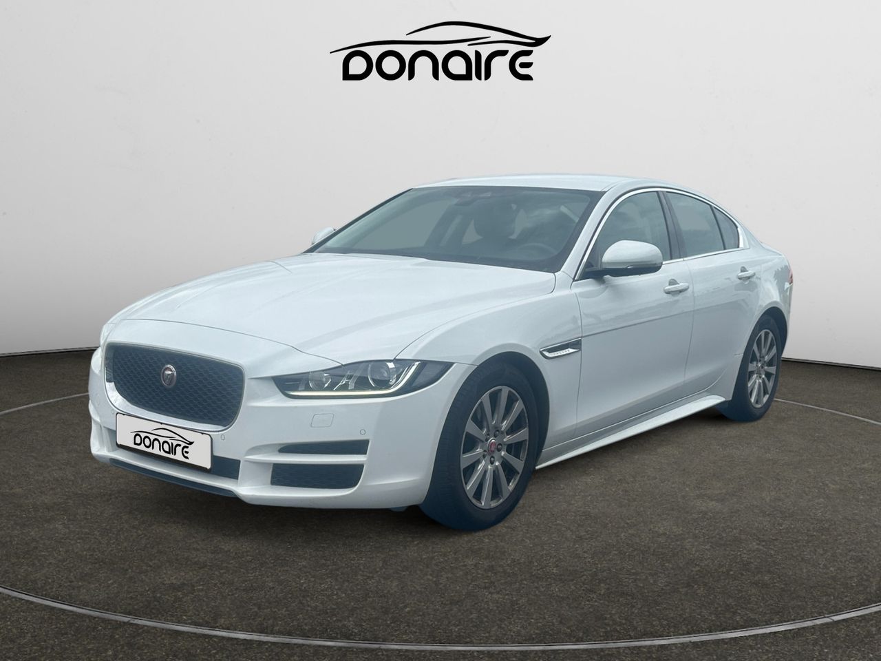 jaguar xe 2016 /