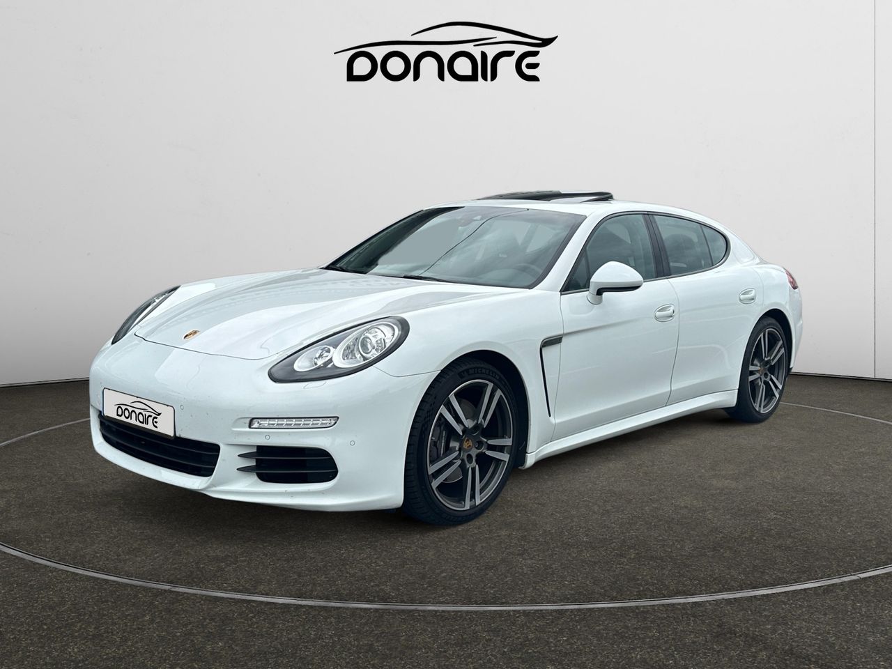 porsche panamera 2016 /