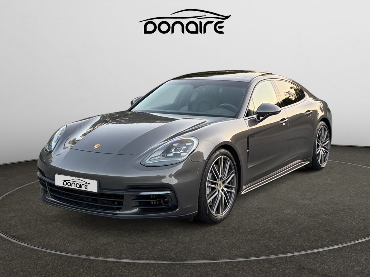 Porsche Panamera 4 E-Hybrid