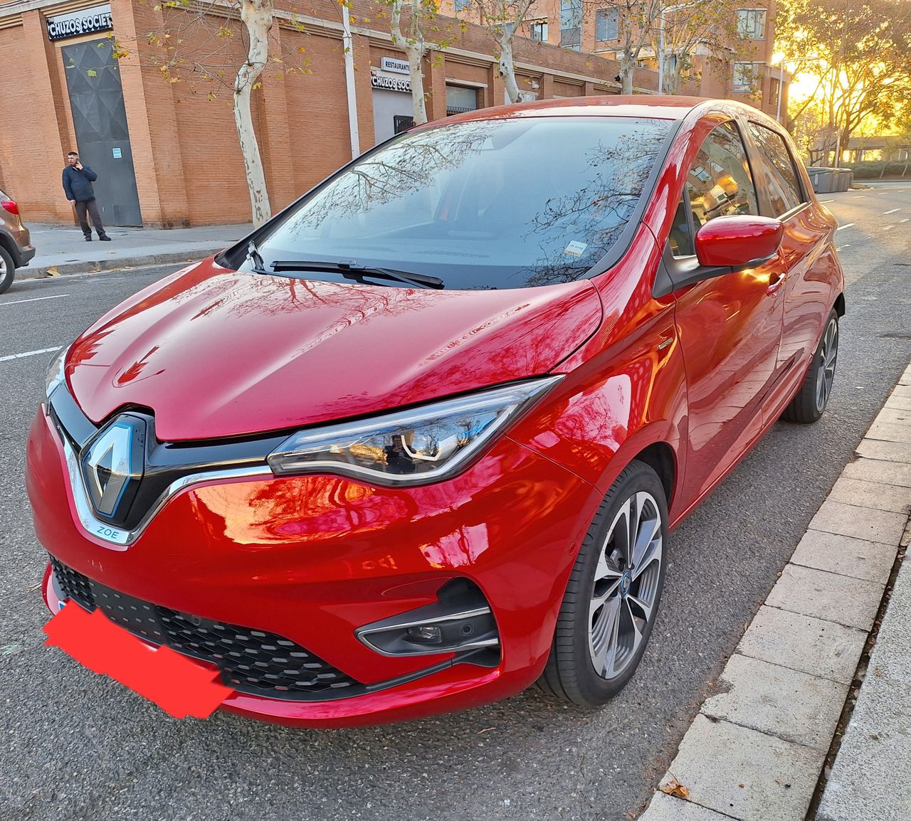 Mudanzas rapidas en barcelona  de segunda mano en Barcelona - renault zoe 2020 /