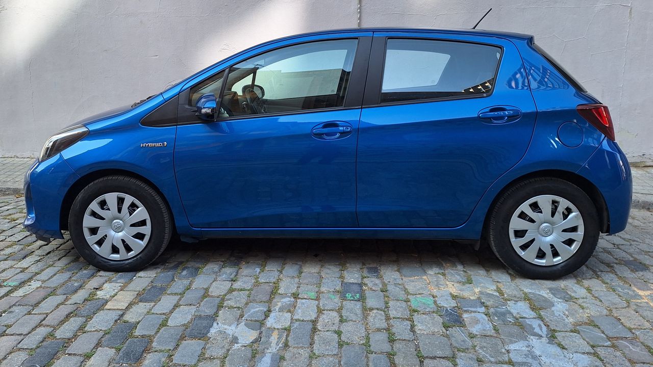 toyota yaris 2015 / foto grande (3)