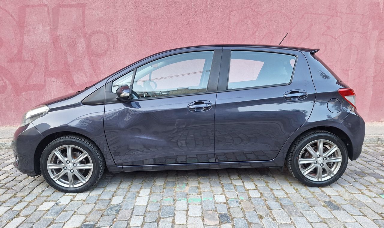 toyota yaris 2012 / foto grande (3)