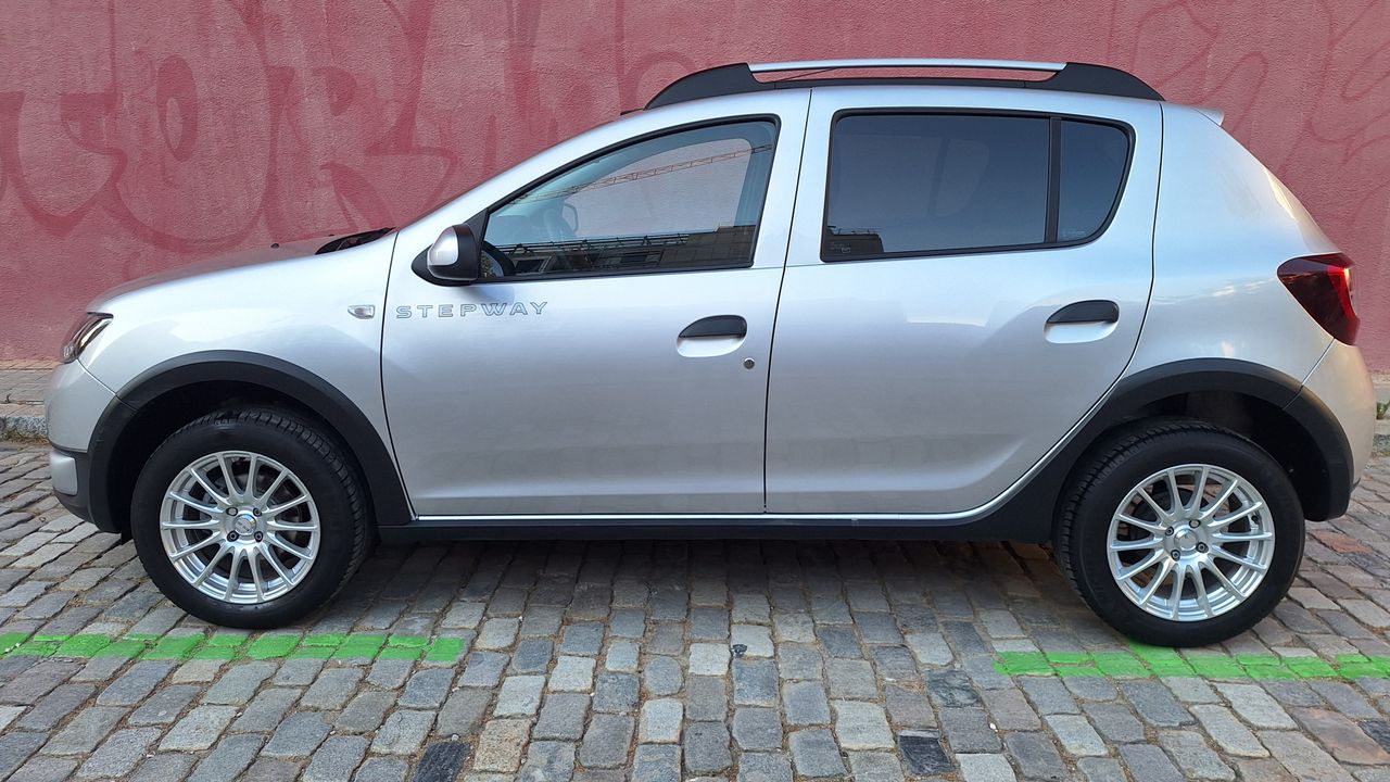 dacia sandero 2015 / foto grande (2)