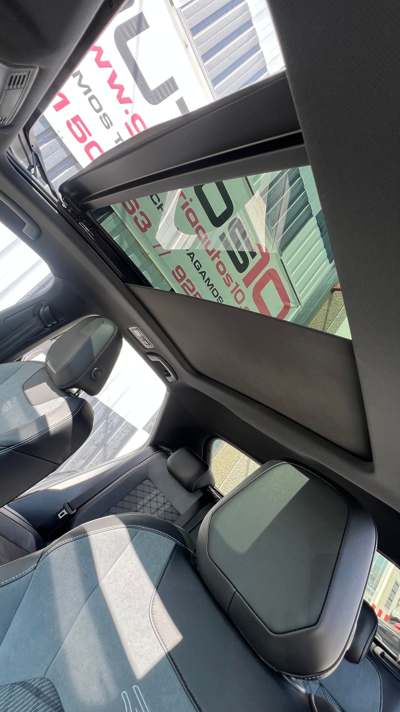 Volkswagen T-Roc RLine 2.0 TDI DSG 4x4 - Foto 16