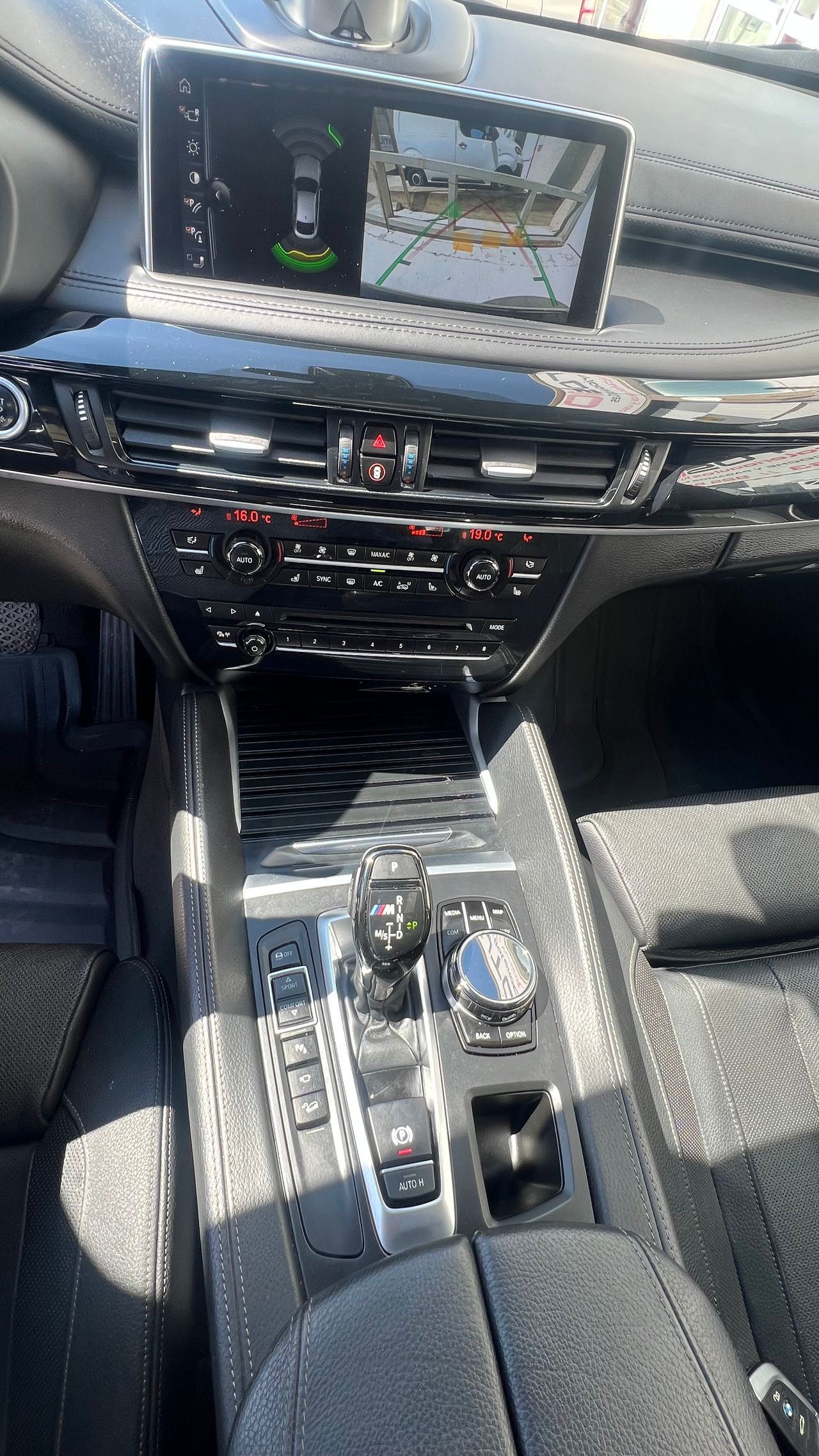 BMW X6 M50D - Foto 21