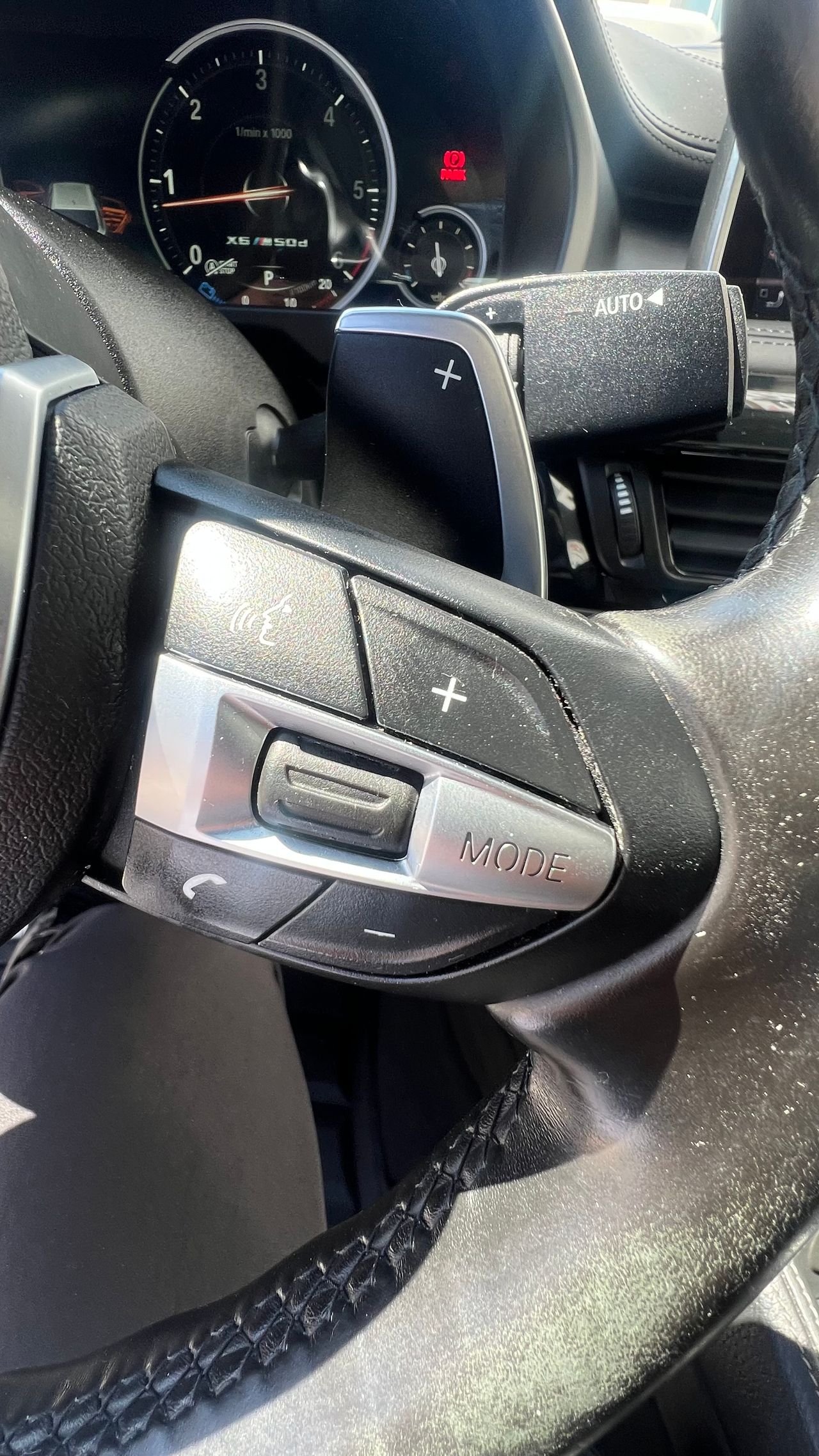 BMW X6 M50D - Foto 23