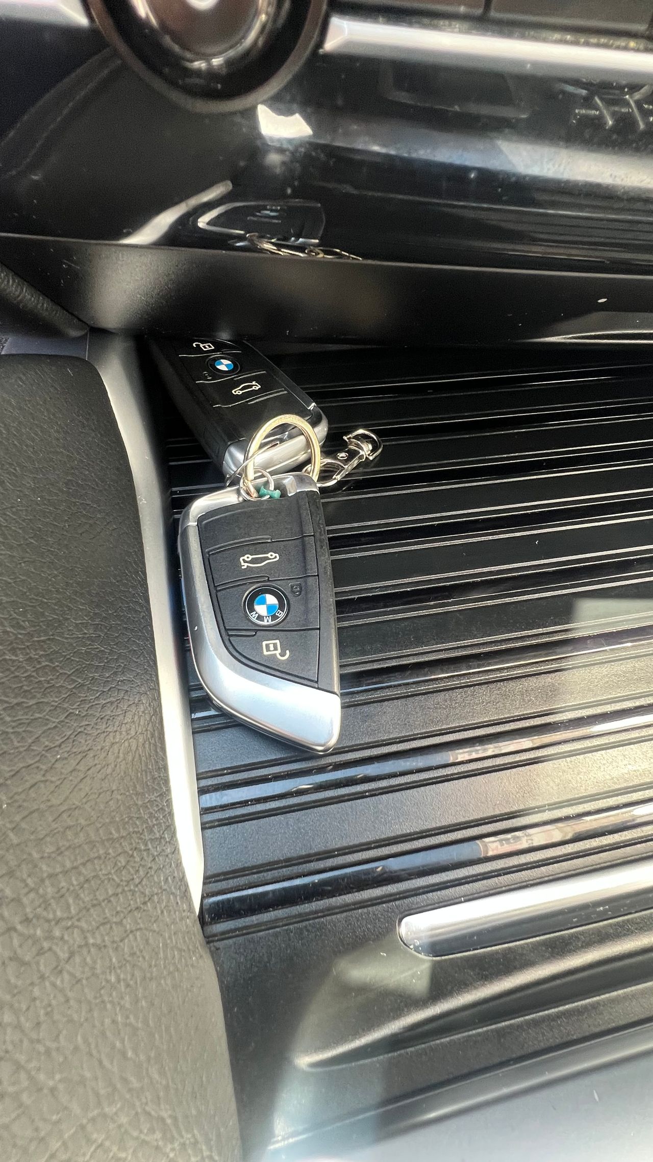 BMW X6 M50D - Foto 25