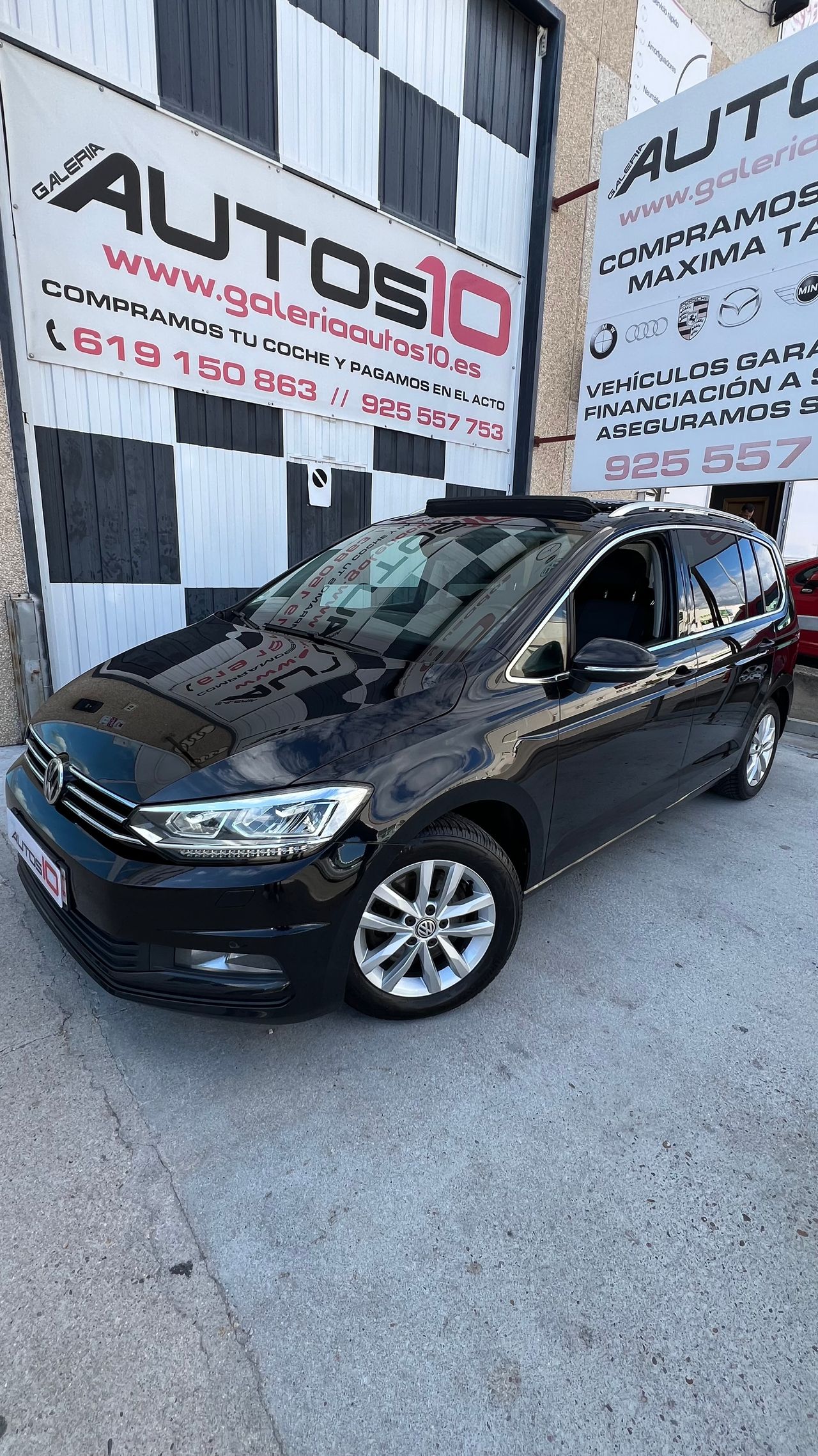 Foto volkswagen touran 2016 /