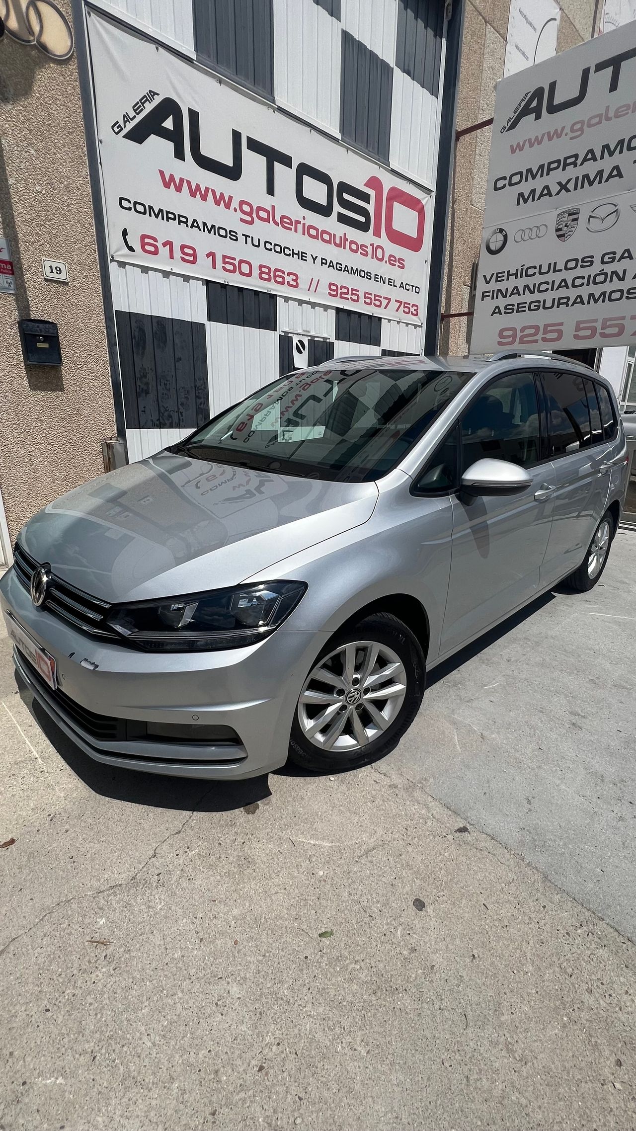 Volkswagen touran ano 2016  de segunda mano - volkswagen touran 2018 /