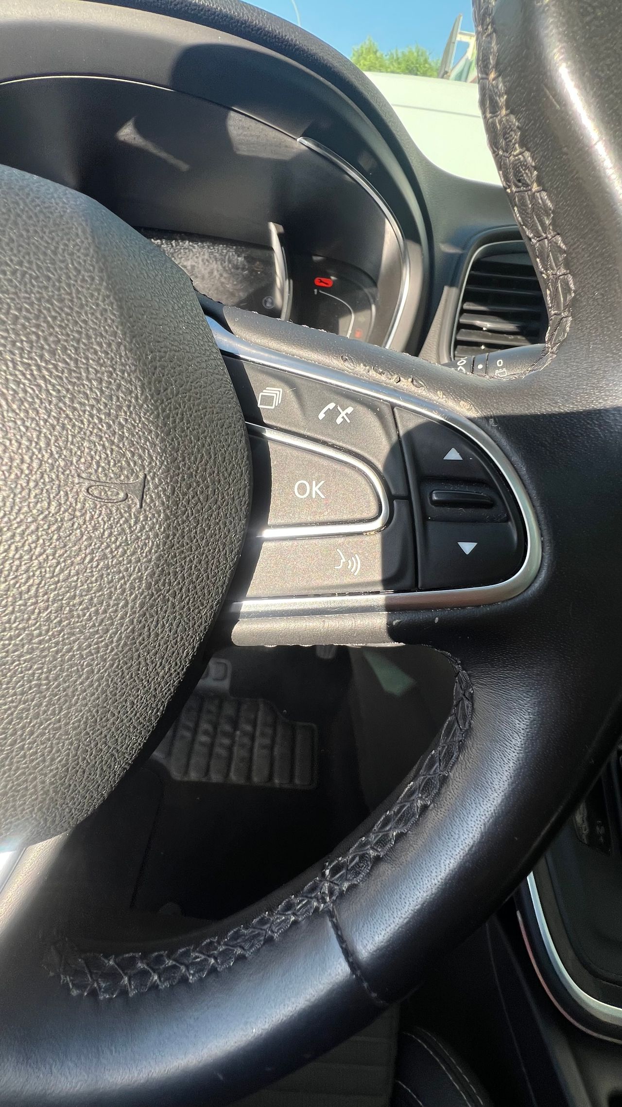 Renault Grand Scénic Zen Blue dCi 88 kW 120CV  7 plazas full - Foto 19