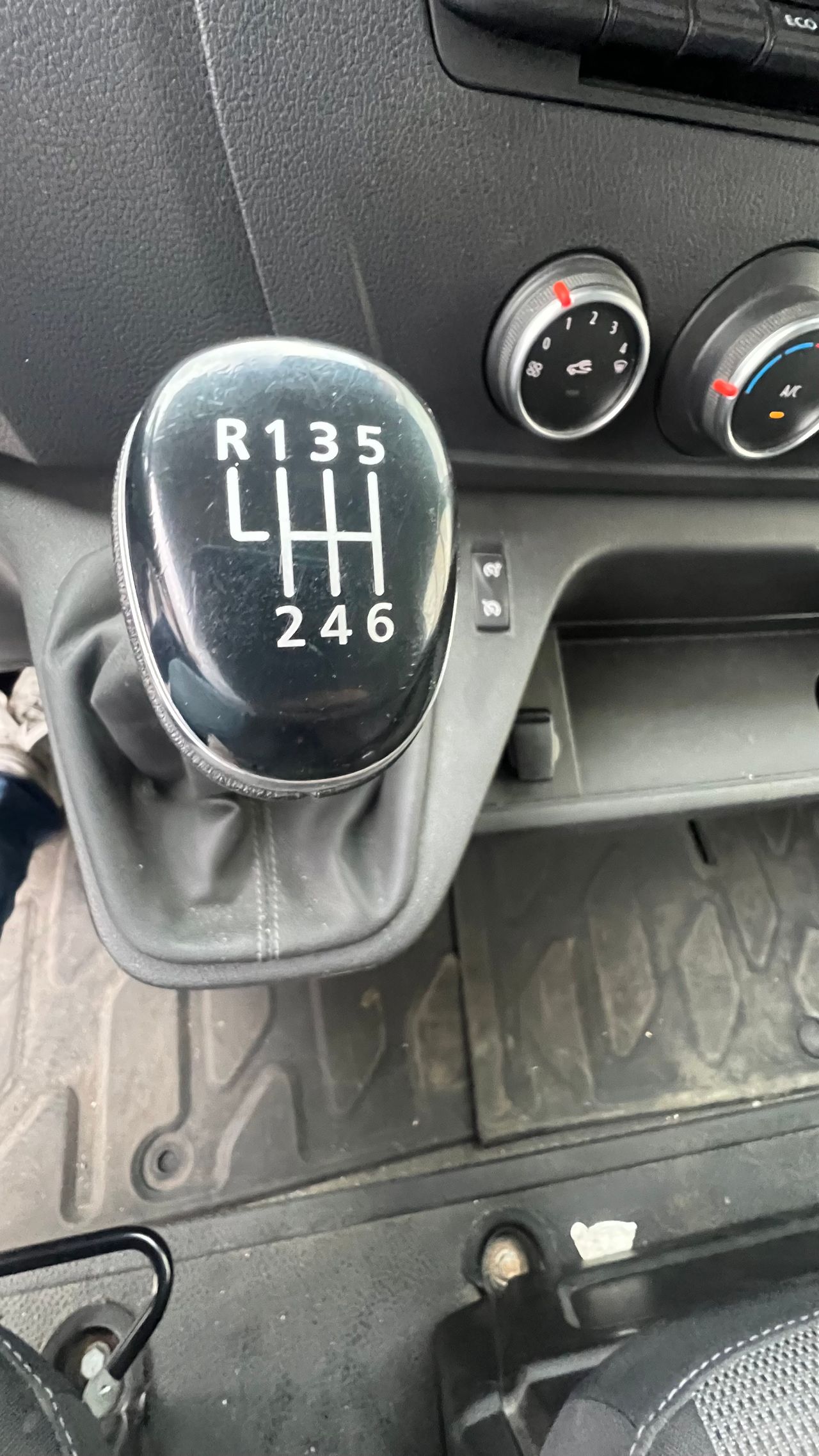 Renault Master 136CV - Foto 15