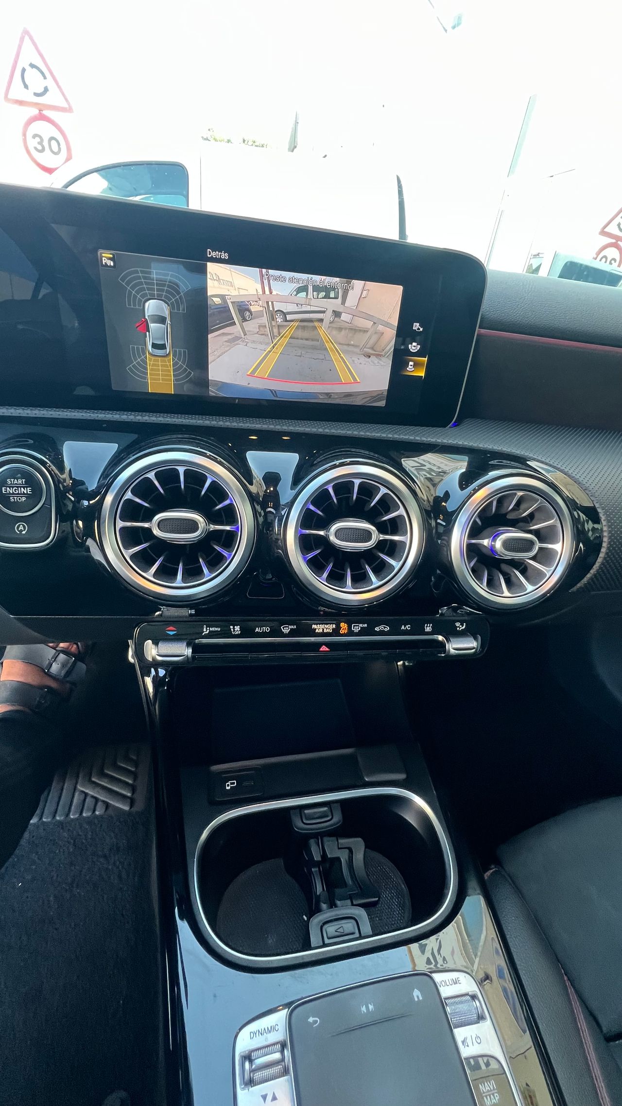 Mercedes Clase A 180 d CAMBIO AUTOMATICO PACK AMG - Foto 19