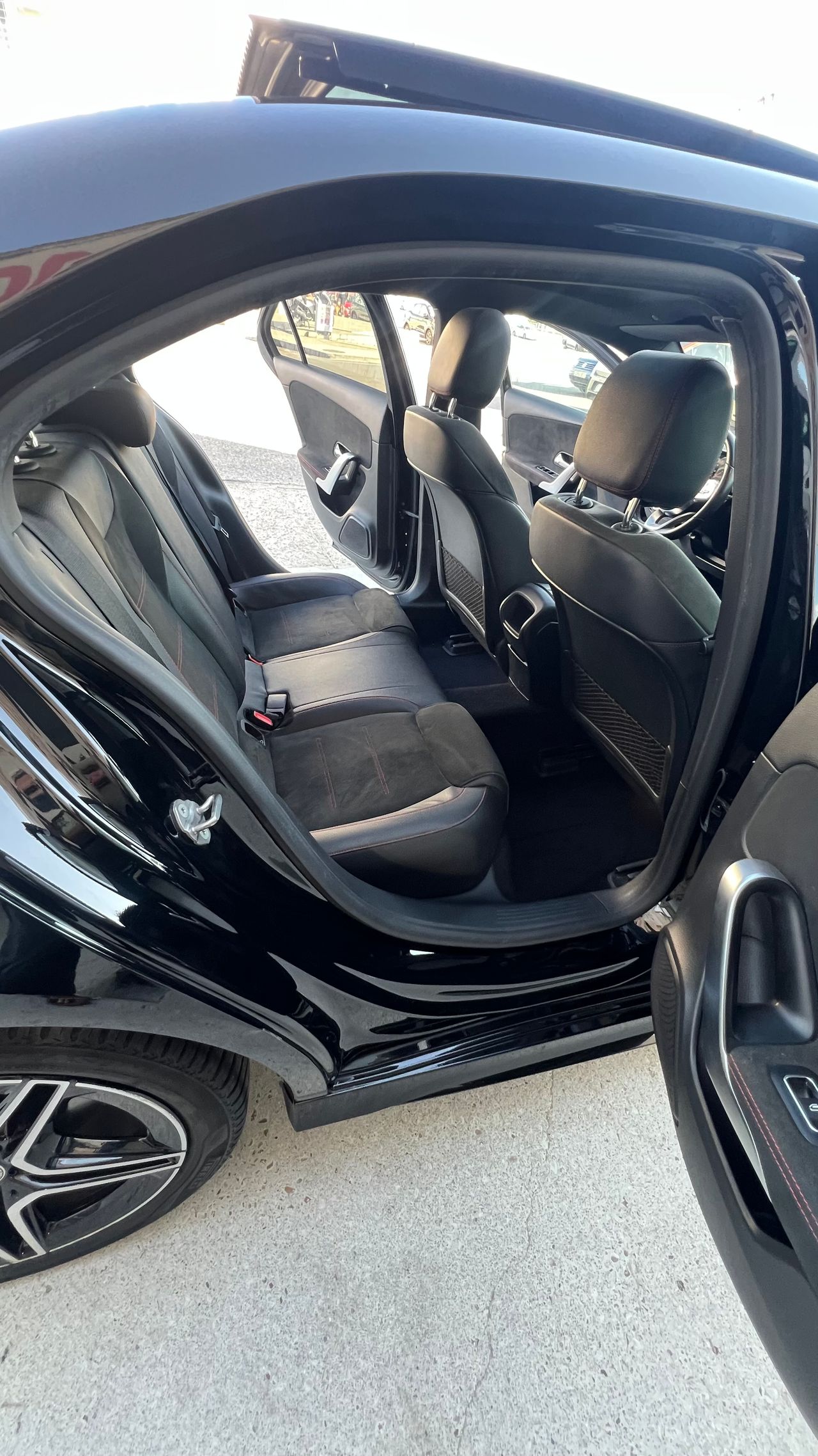 Mercedes Clase A 180 d CAMBIO AUTOMATICO PACK AMG - Foto 10