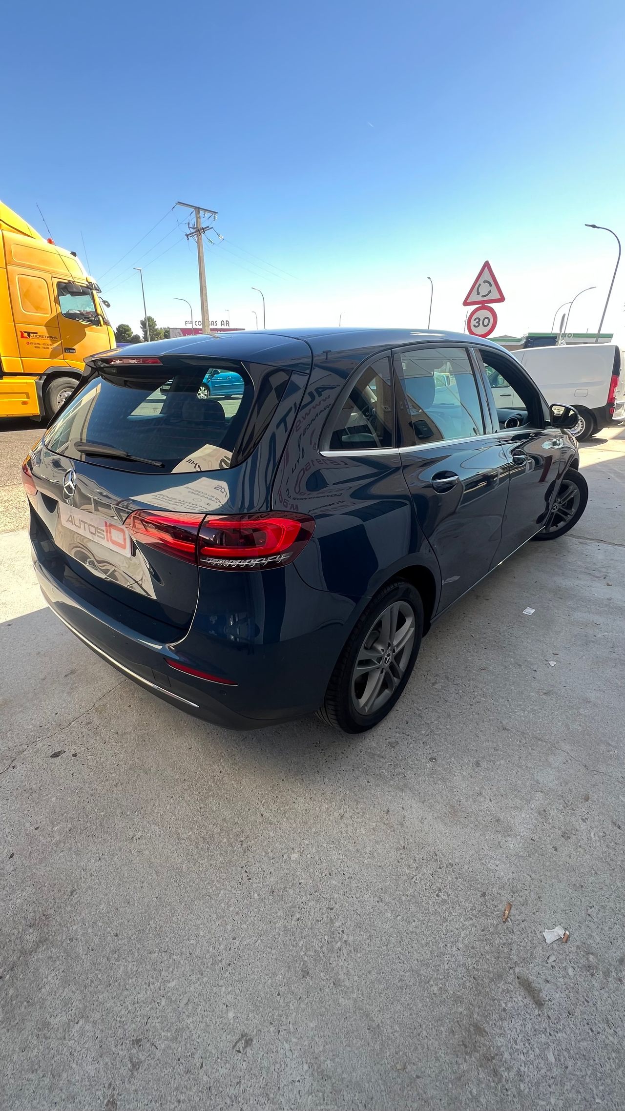 Mercedes Clase B 180 AUTOMATICO - Foto 8