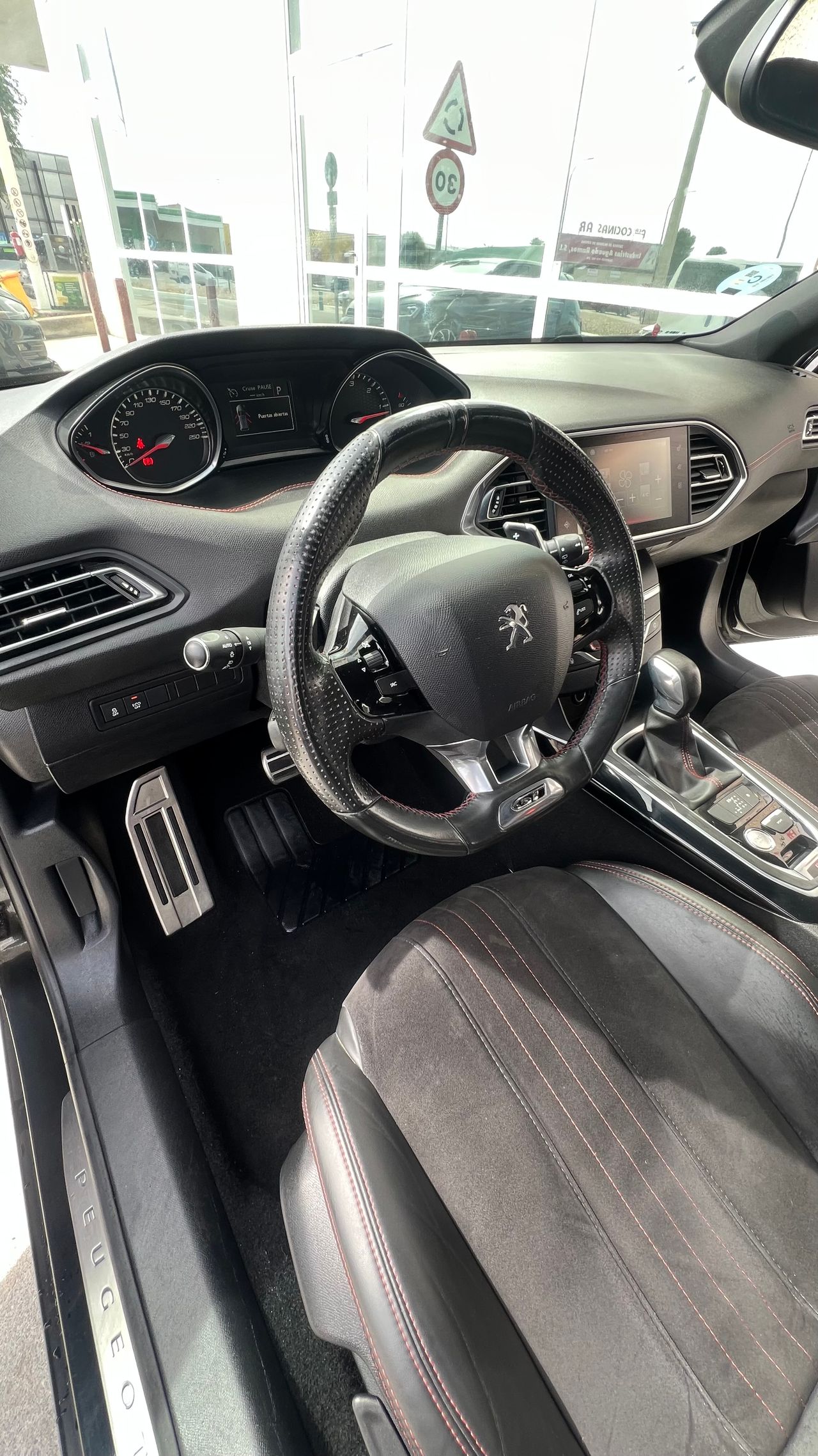 Peugeot 308 GT 180 CV - Foto 14