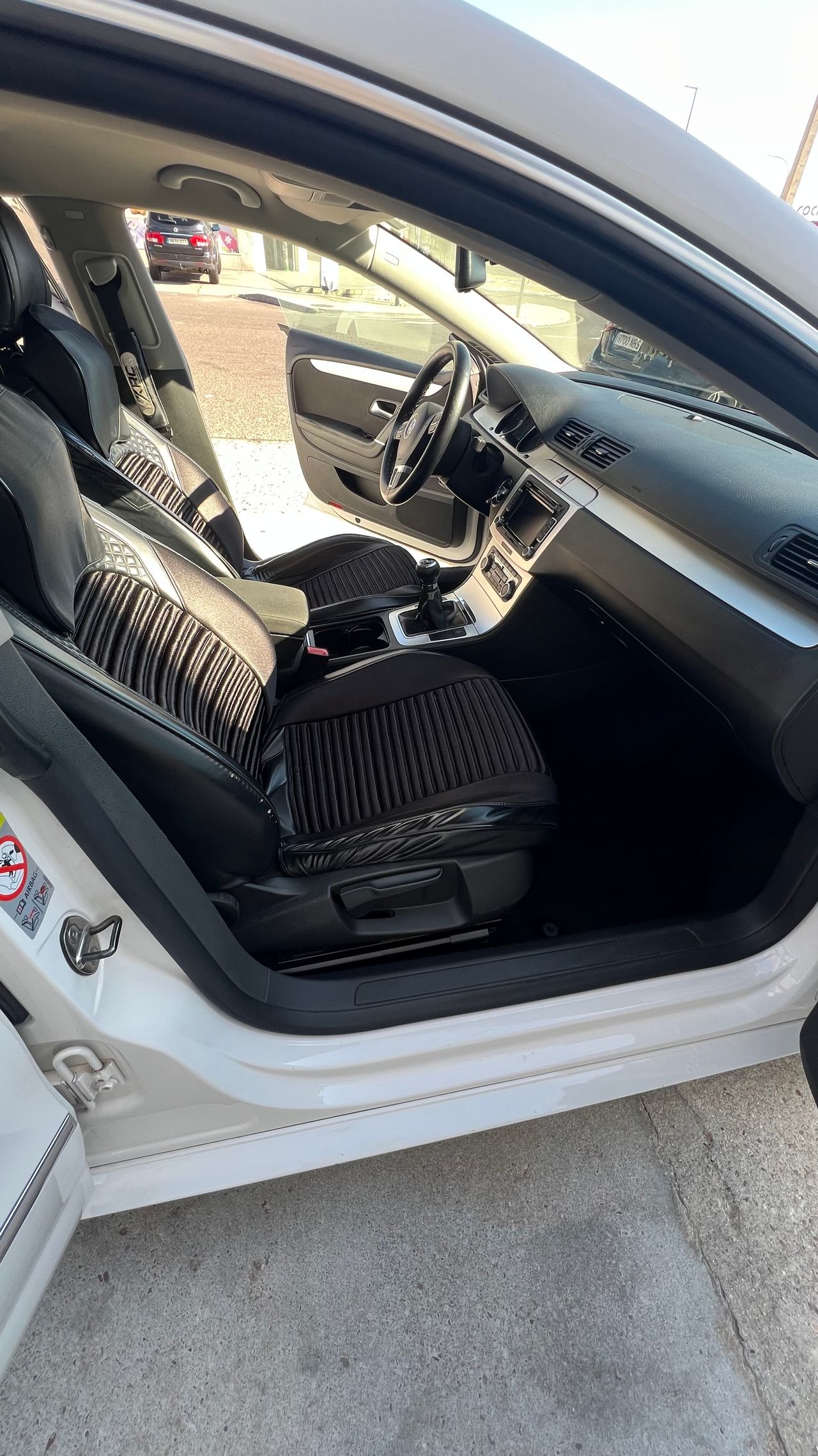 Volkswagen Passat CC 2.0 tdi 140cv manual - Foto 11