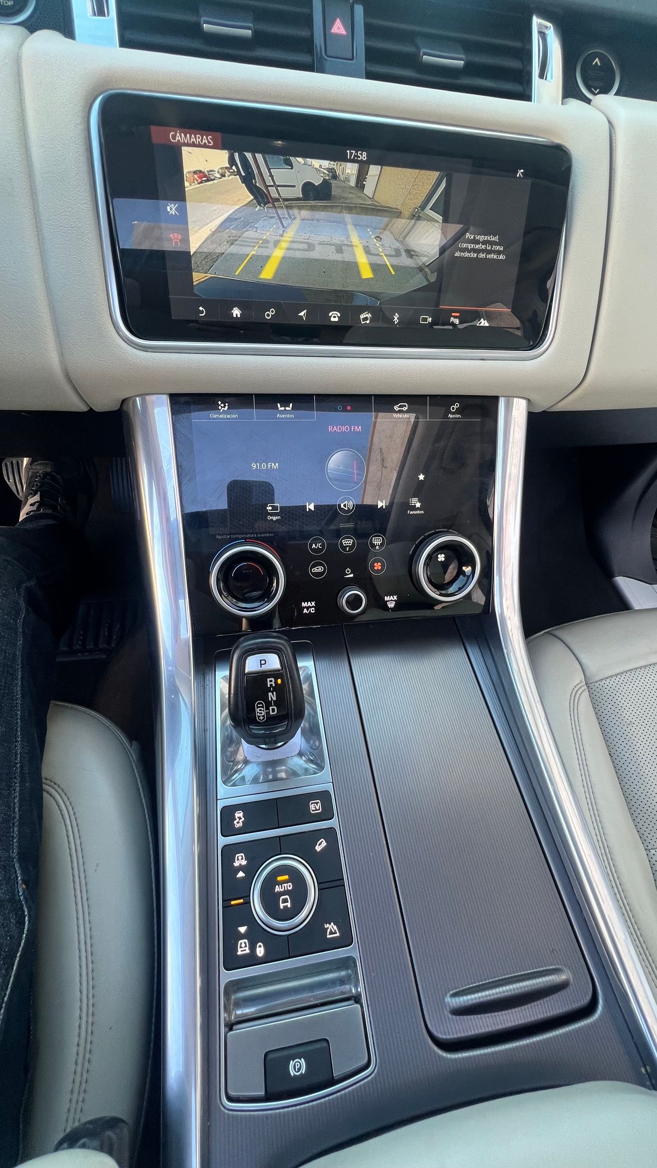 Land-Rover Range Rover Sport hibrido enchufable 300 cv - Foto 21