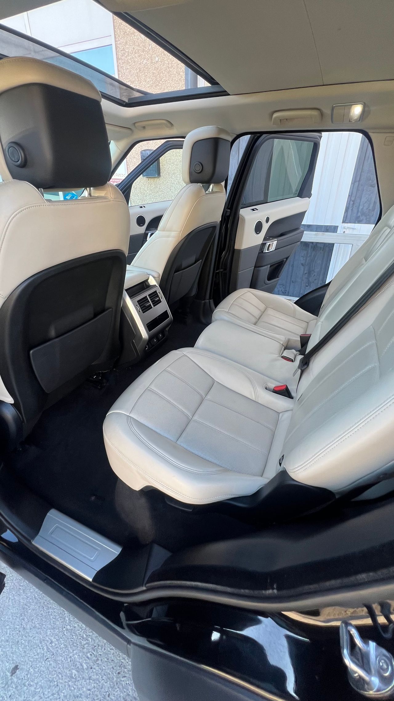 Land-Rover Range Rover Sport hibrido enchufable 300 cv - Foto 16