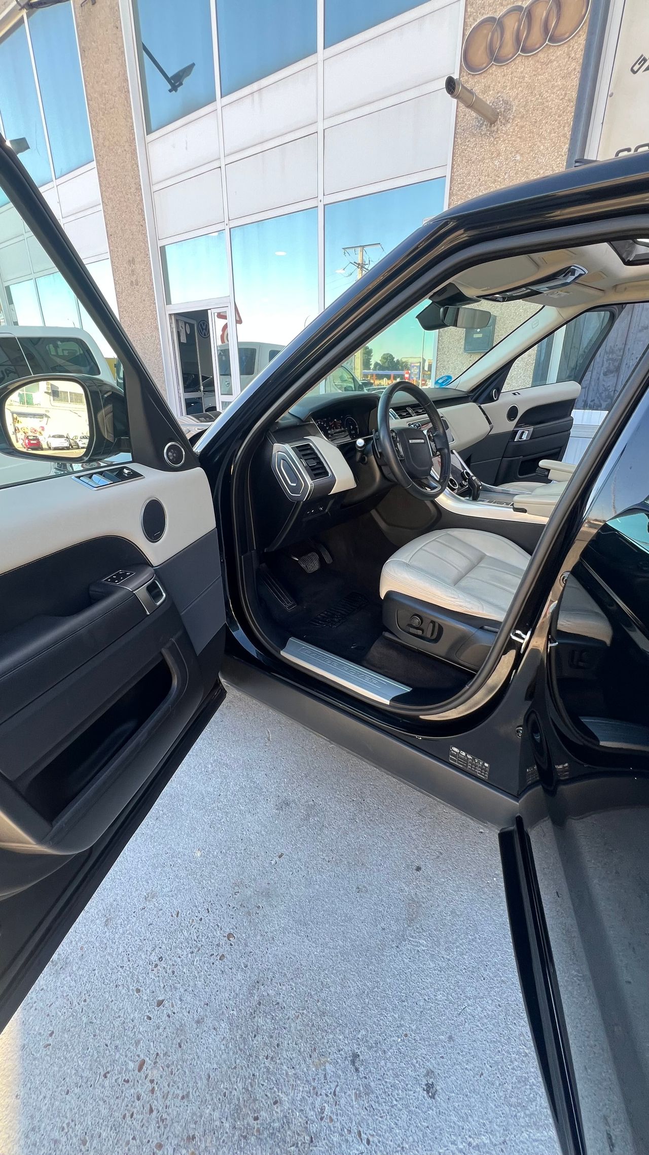 Land-Rover Range Rover Sport hibrido enchufable 300 cv - Foto 17