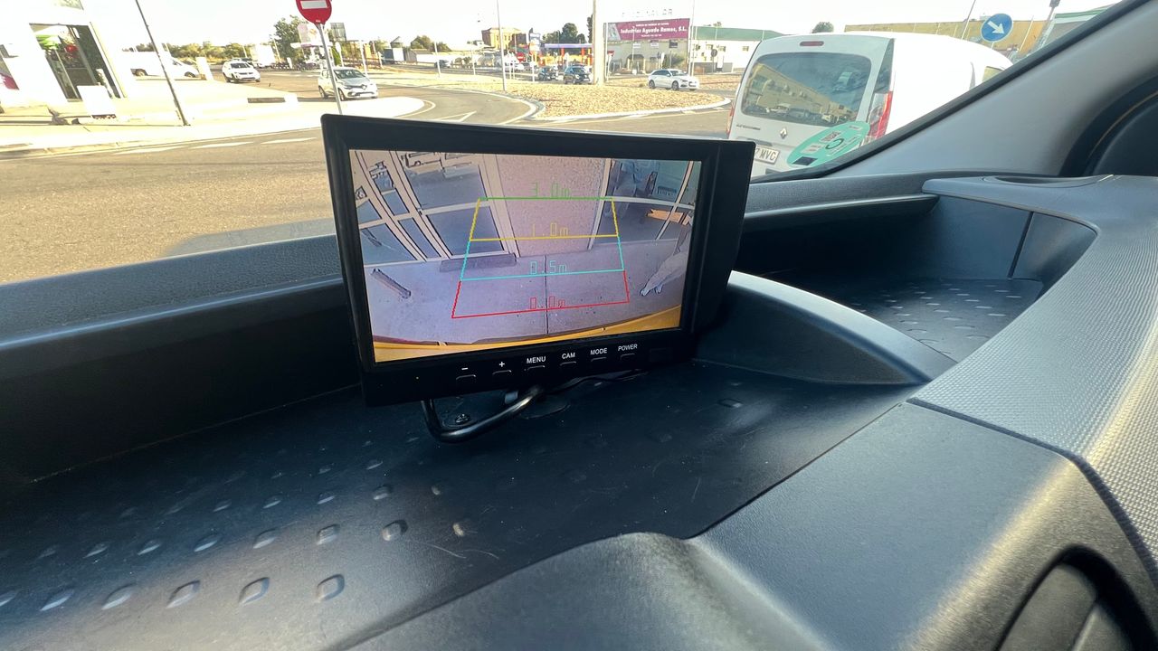 Renault Trafic 95cv - Foto 17