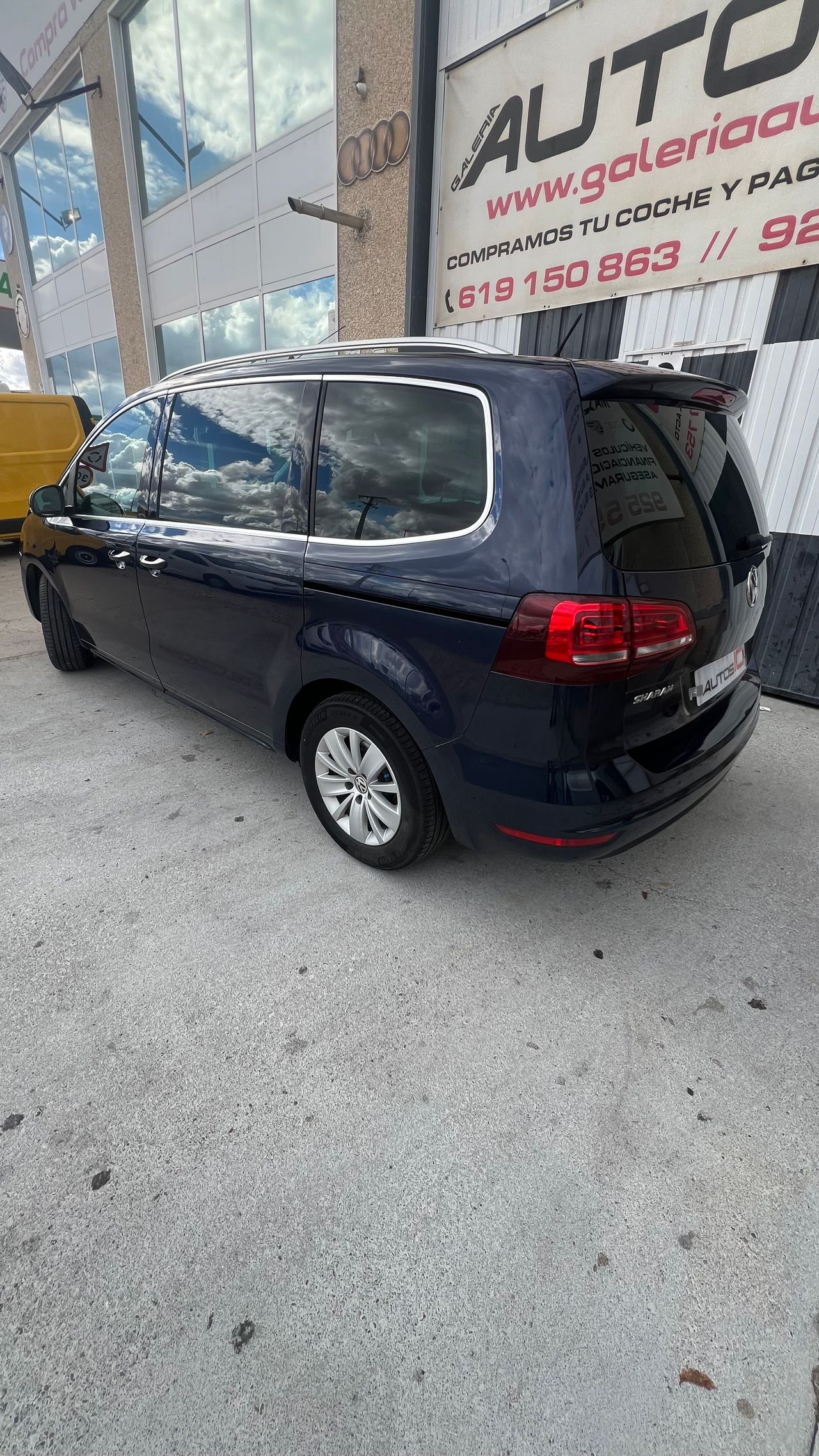 Volkswagen Sharan Advance 2.0 TDI 135kW184CV BMT - Foto 6