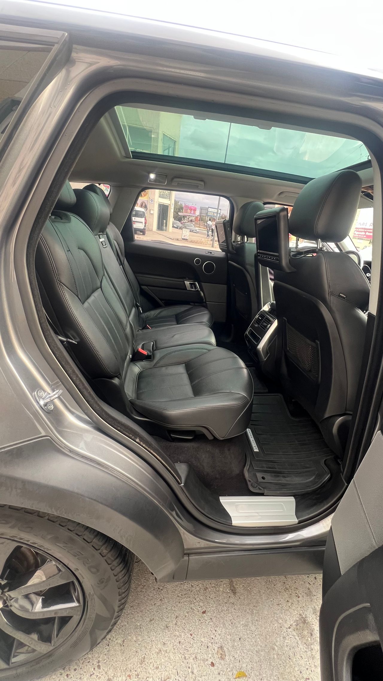 Land-Rover Range Rover Sport 306CV - Foto 12