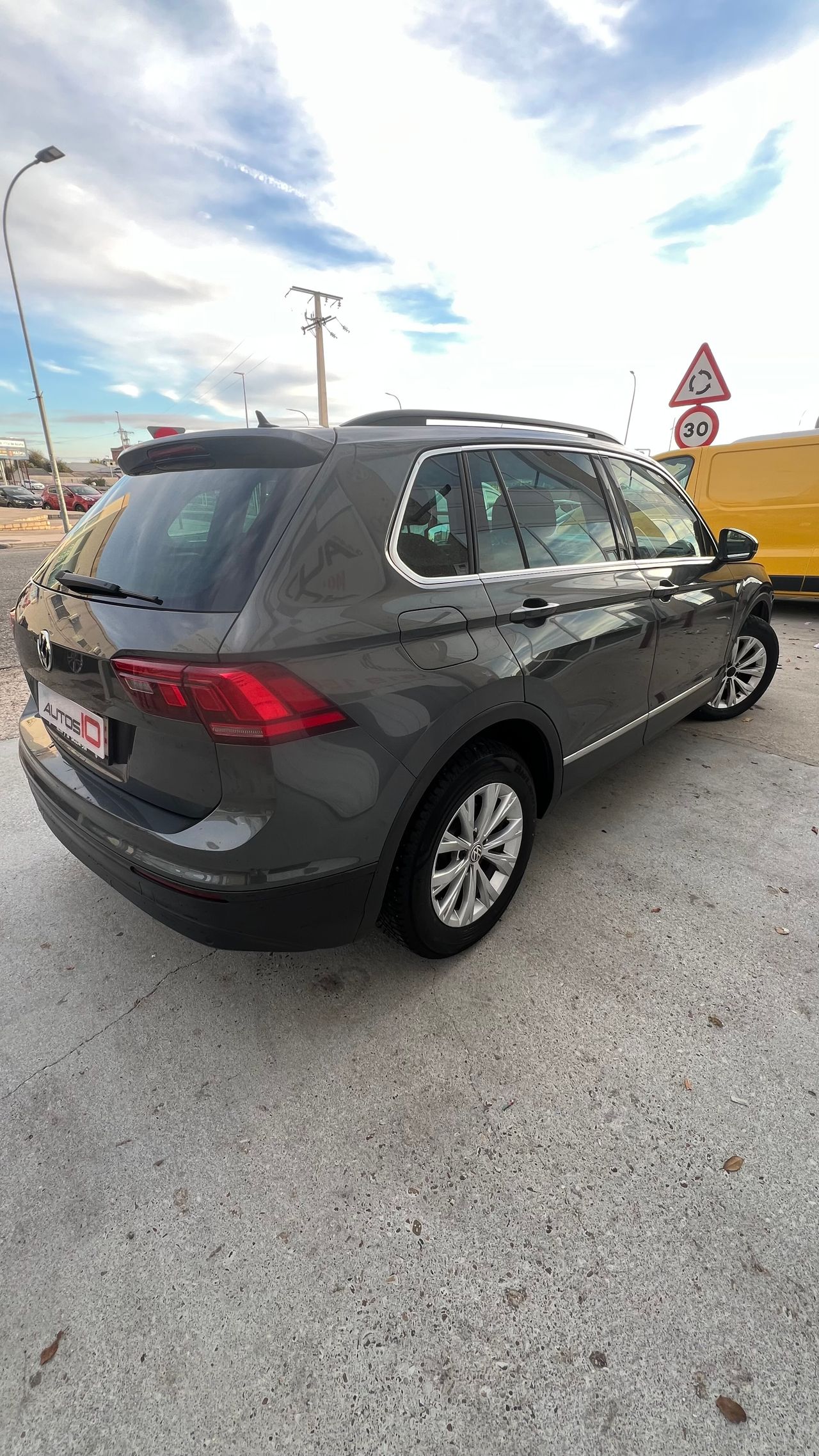 Volkswagen Tiguan 150 cv - Foto 8