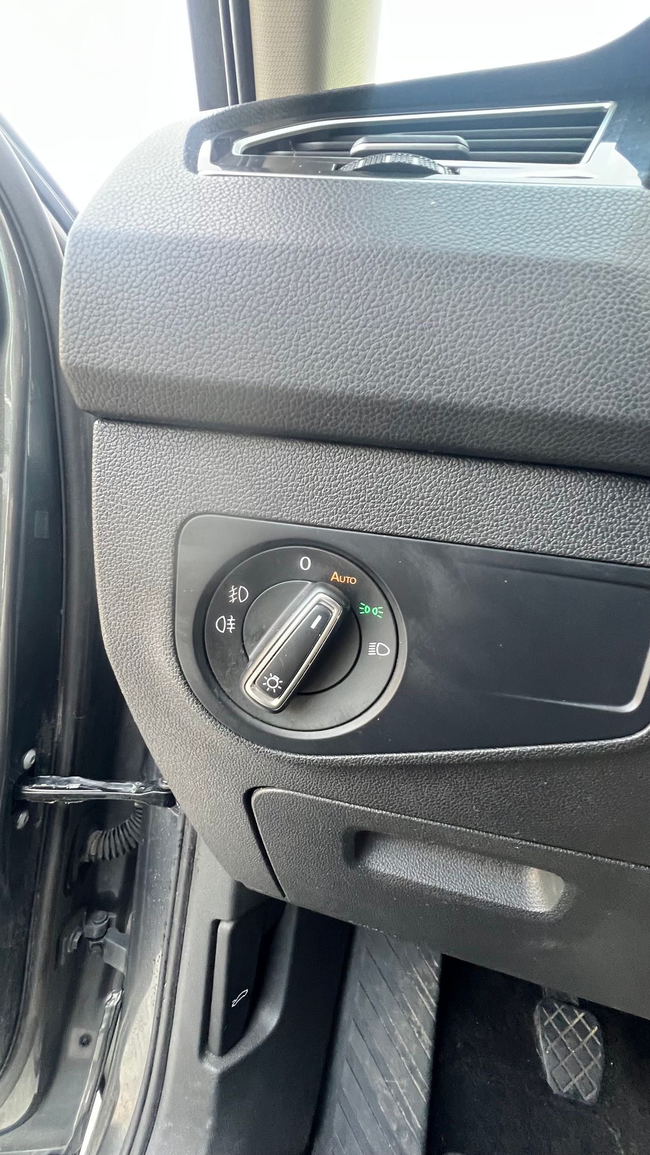 Volkswagen Tiguan 150 cv - Foto 17