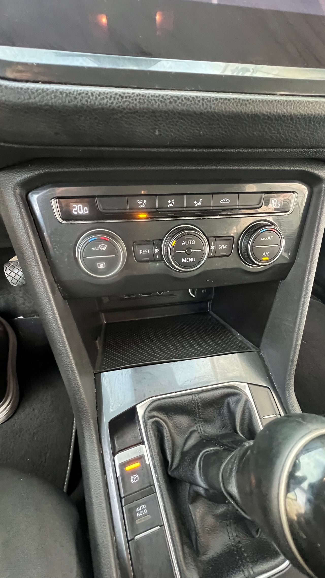 Volkswagen Tiguan 150 cv - Foto 21