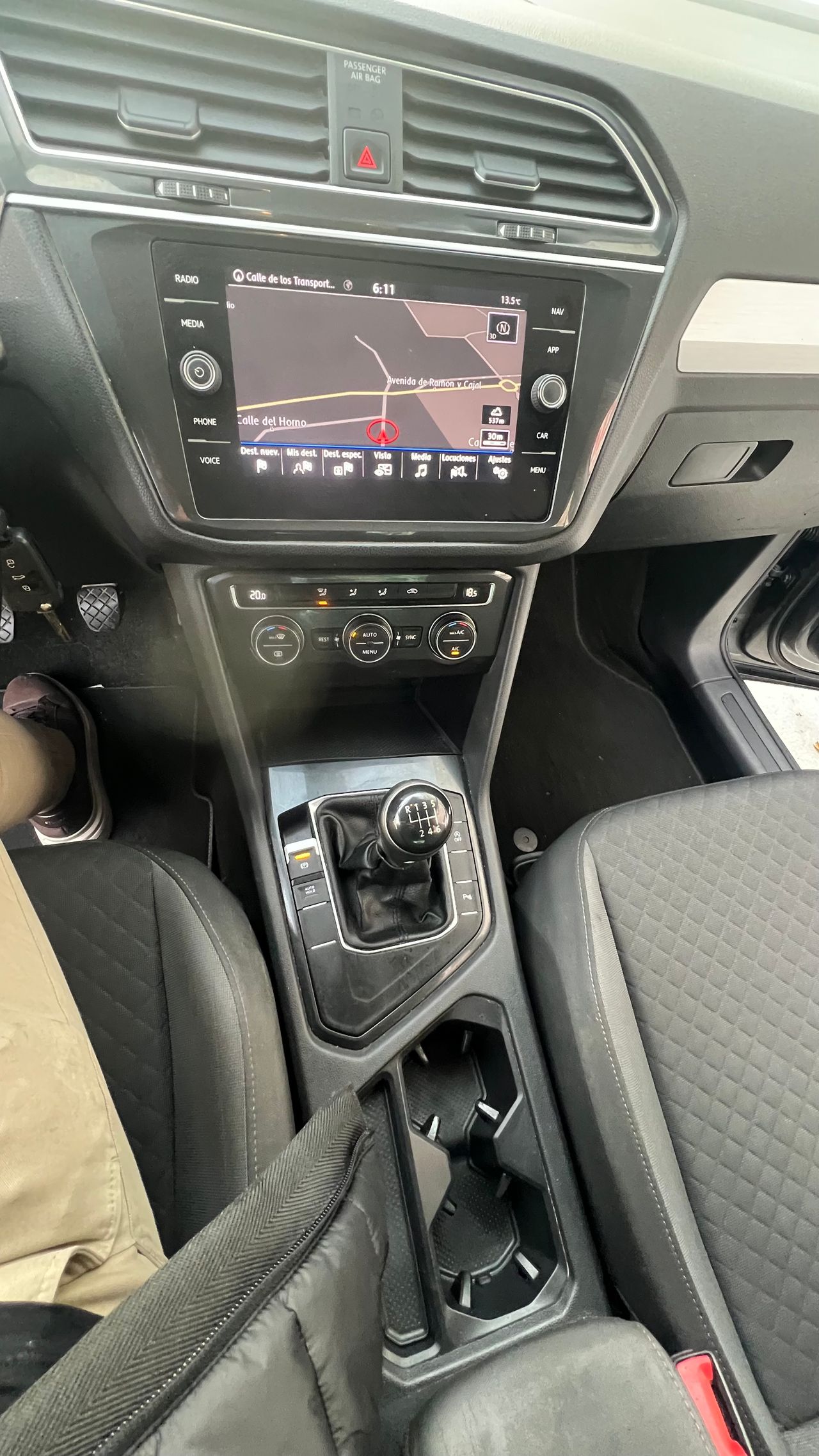 Volkswagen Tiguan 150 cv - Foto 19