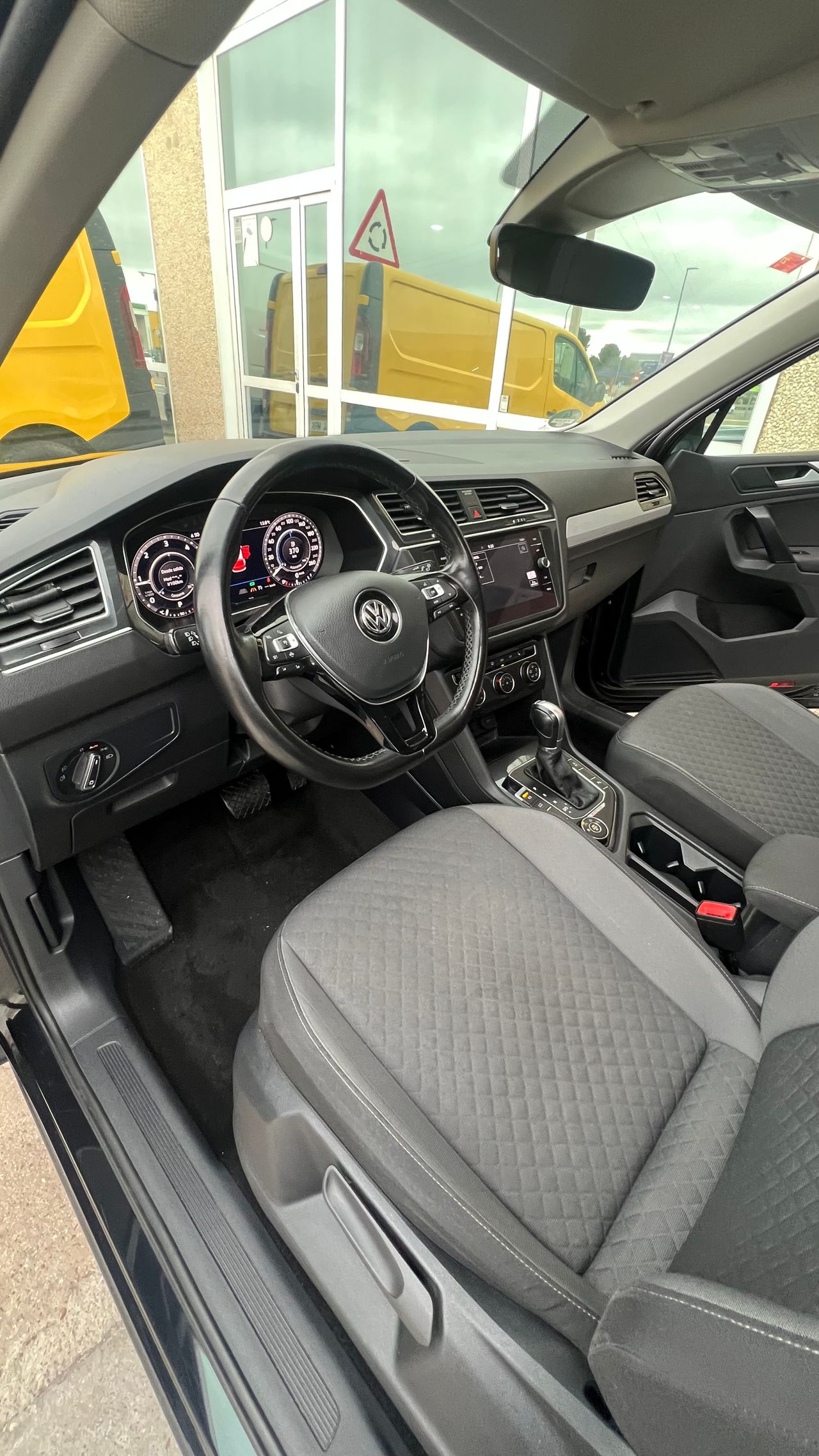 Volkswagen Tiguan Sport 2.0 TDI 4Motion DSG - Foto 18