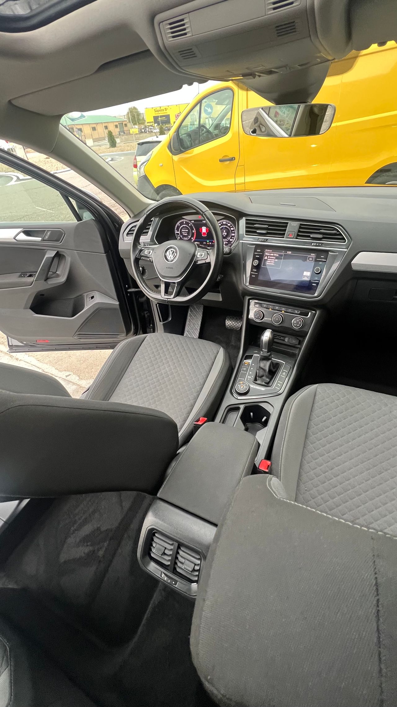 Volkswagen Tiguan Sport 2.0 TDI 4Motion DSG - Foto 14