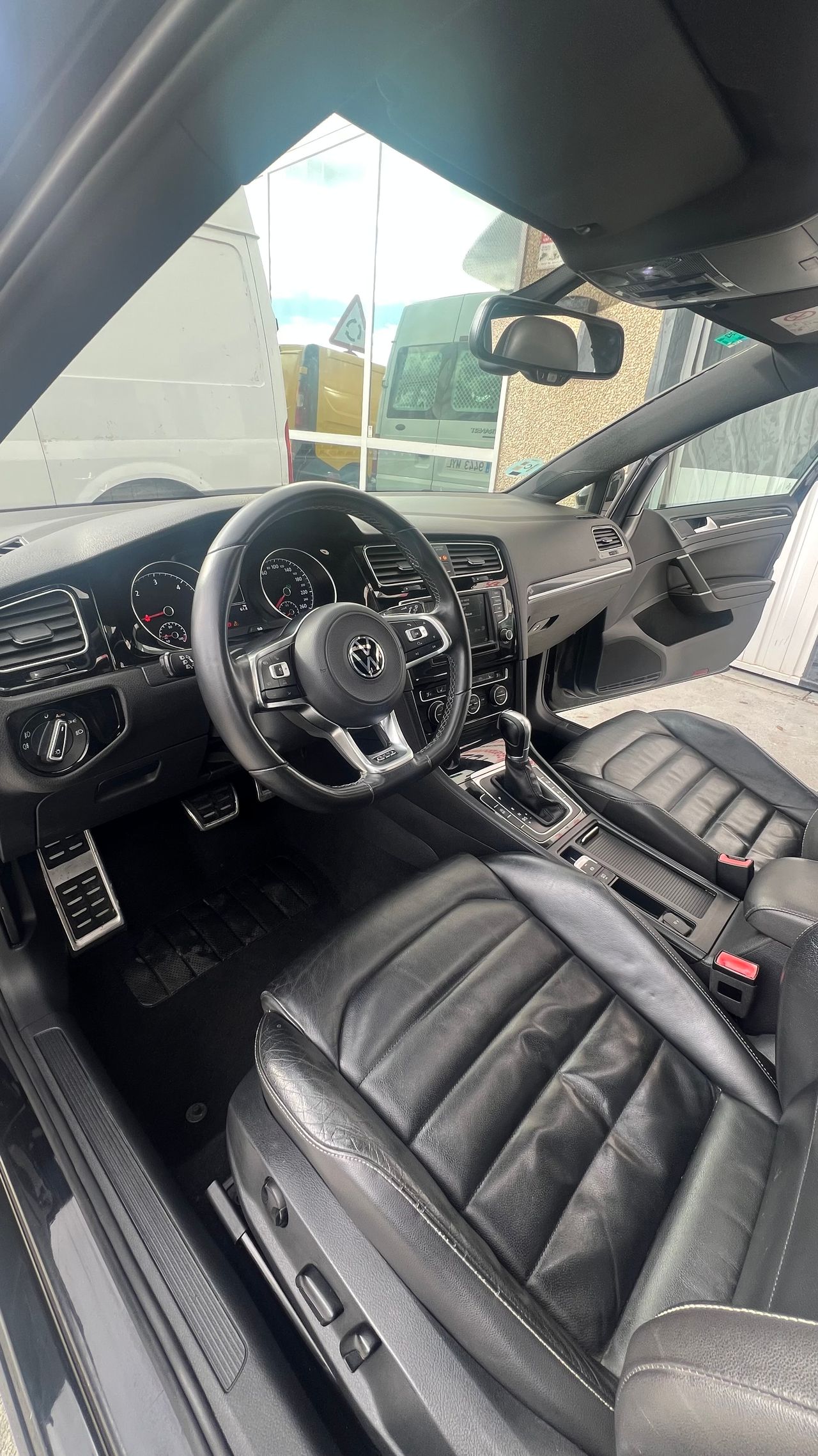 Volkswagen Golf 150CV - Foto 13