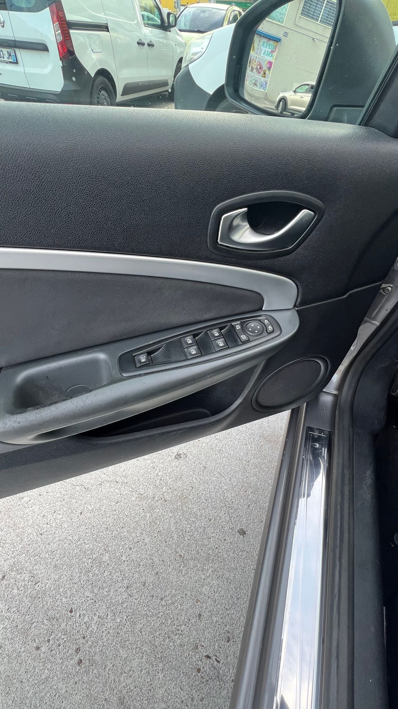 Renault Megane CoupeCabrio Dynamique dCi FAP - Foto 13