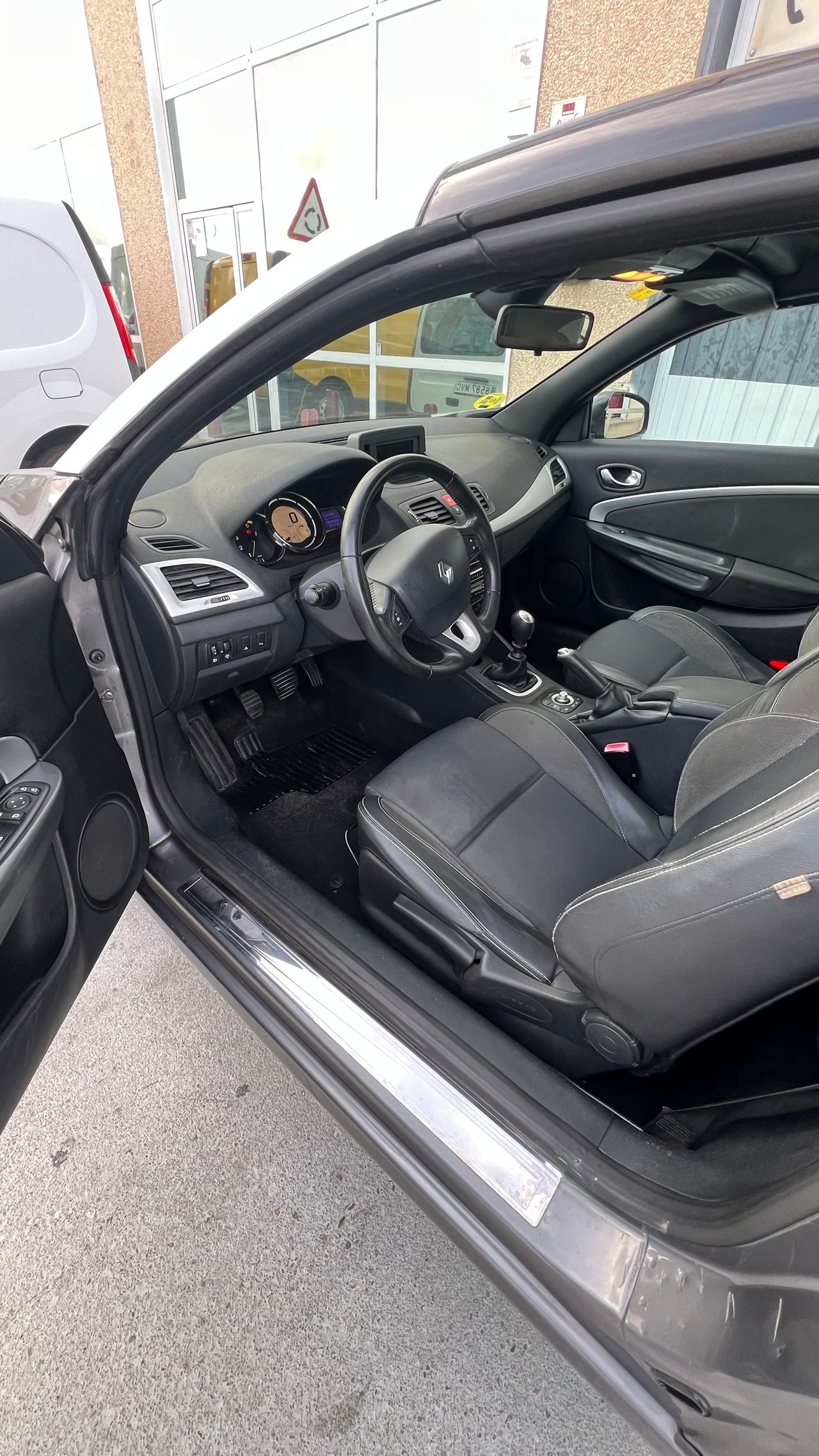 Renault Megane CoupeCabrio Dynamique dCi FAP - Foto 12