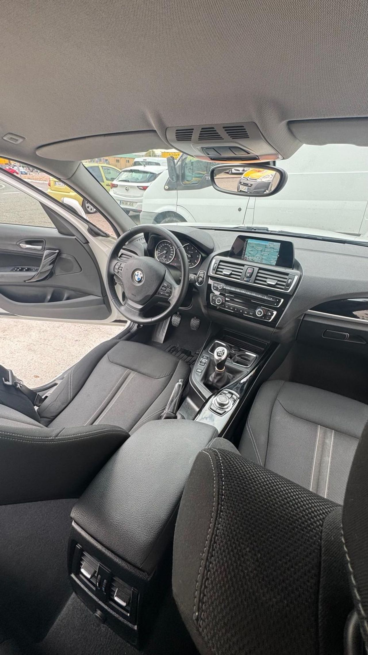 BMW Serie 1 116d - Foto 8