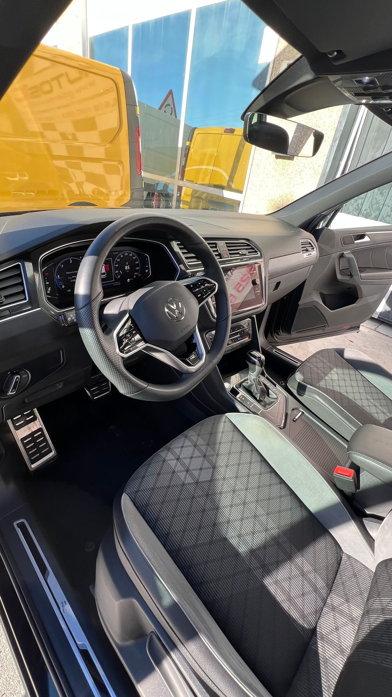 Volkswagen Tiguan r line 150cv - Foto 18