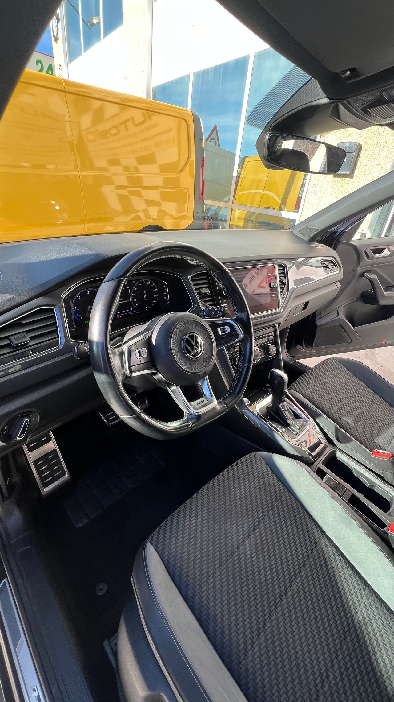 Volkswagen T-Roc troc 150cv - Foto 19