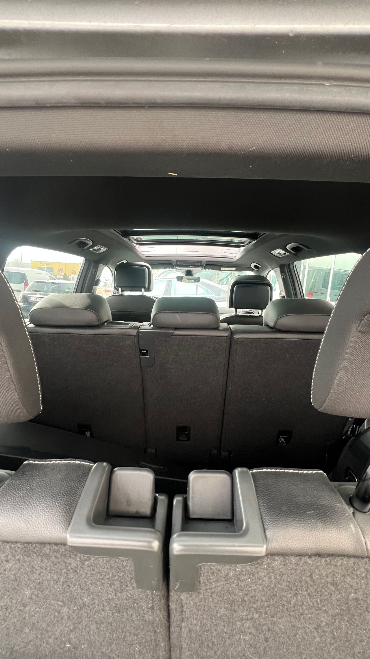 Volkswagen Tiguan R LINE 150CV 7 PLAZAS - Foto 10