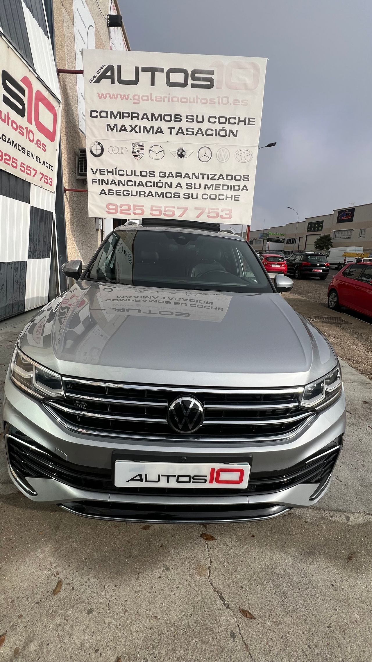 Volkswagen Tiguan R LINE 150CV 7 PLAZAS - Foto 4