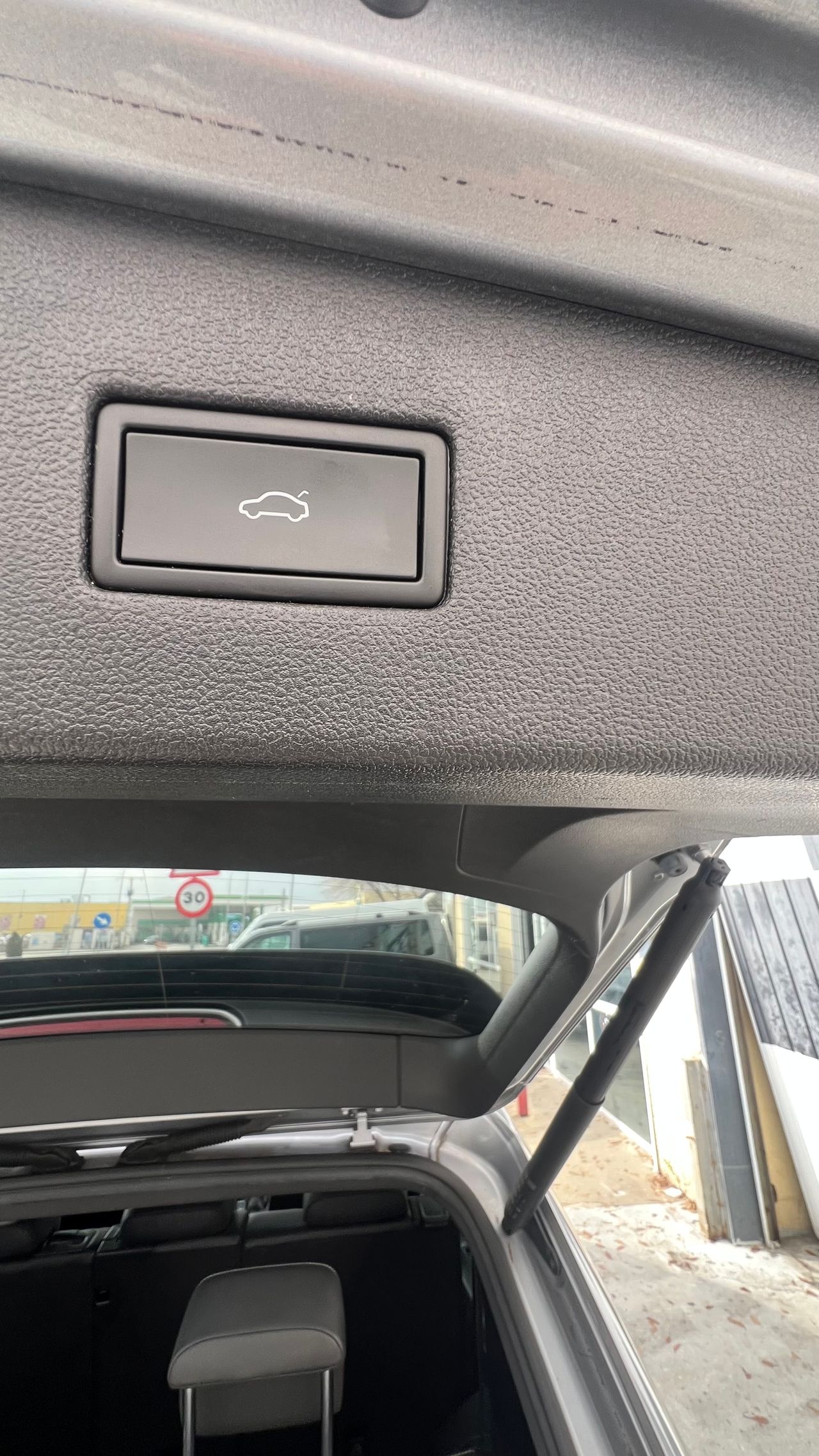 Volkswagen Tiguan R LINE 150CV 7 PLAZAS - Foto 12