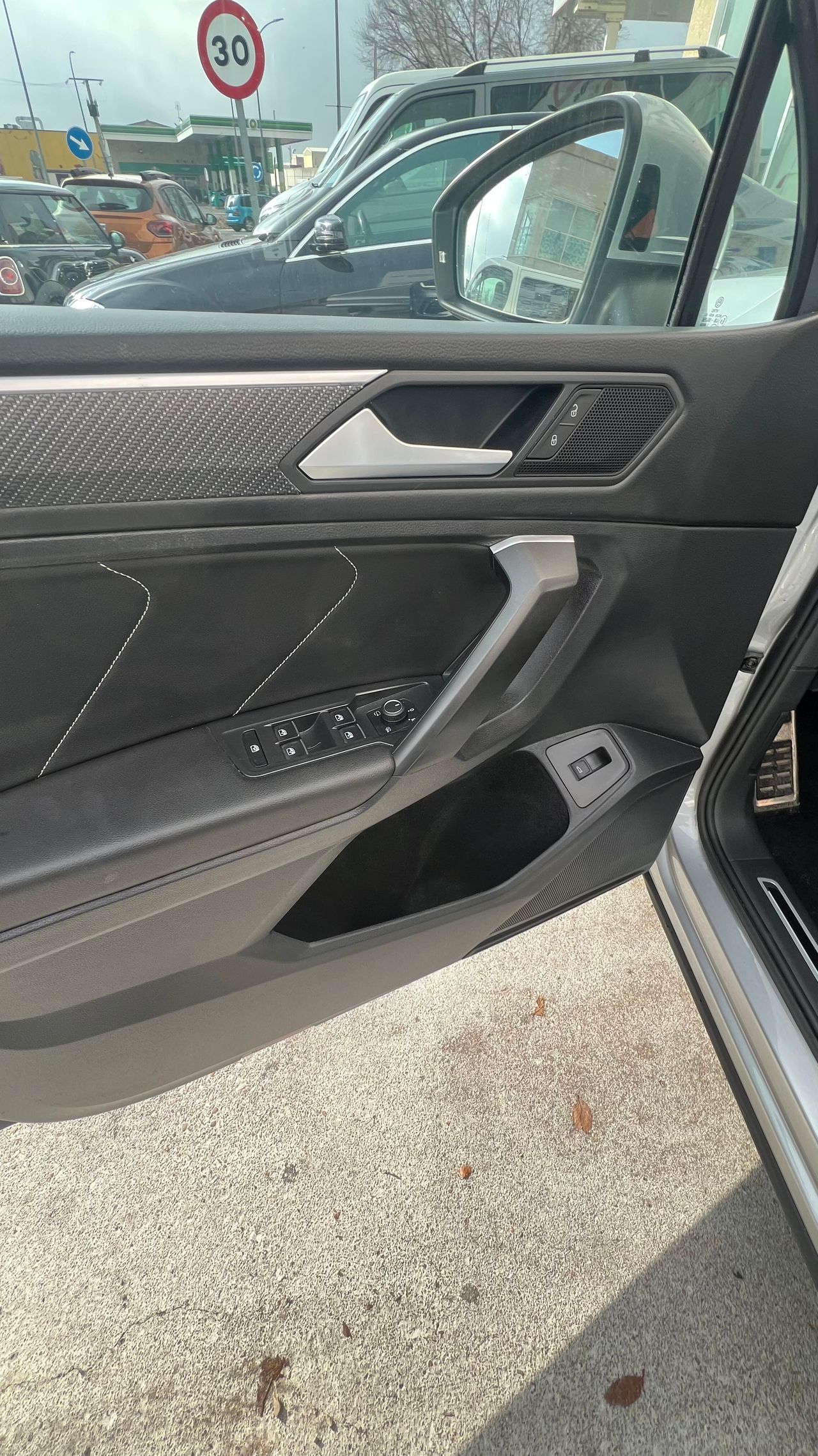 Volkswagen Tiguan R LINE 150CV 7 PLAZAS - Foto 22