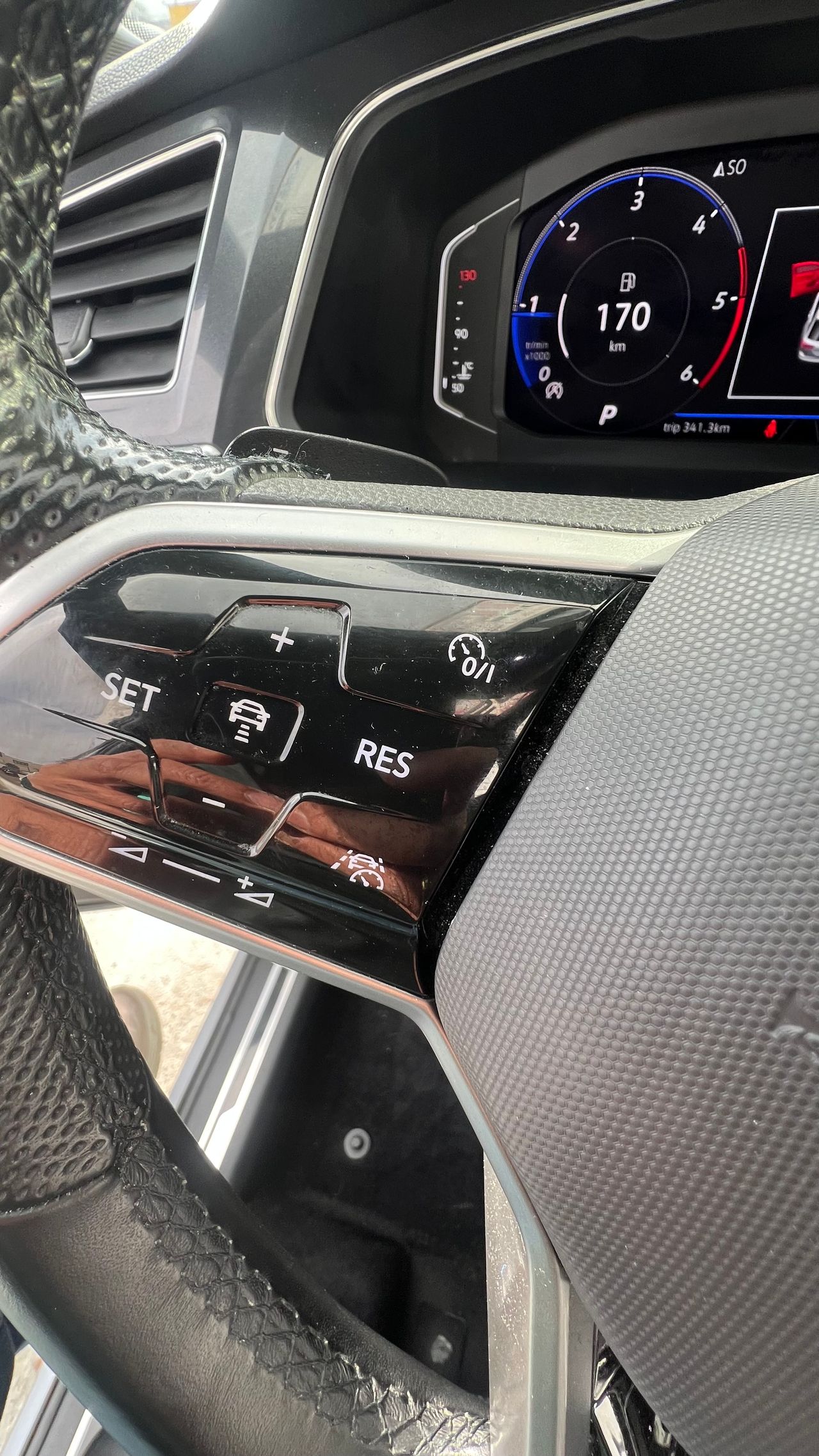 Volkswagen Tiguan R LINE 150CV 7 PLAZAS - Foto 30