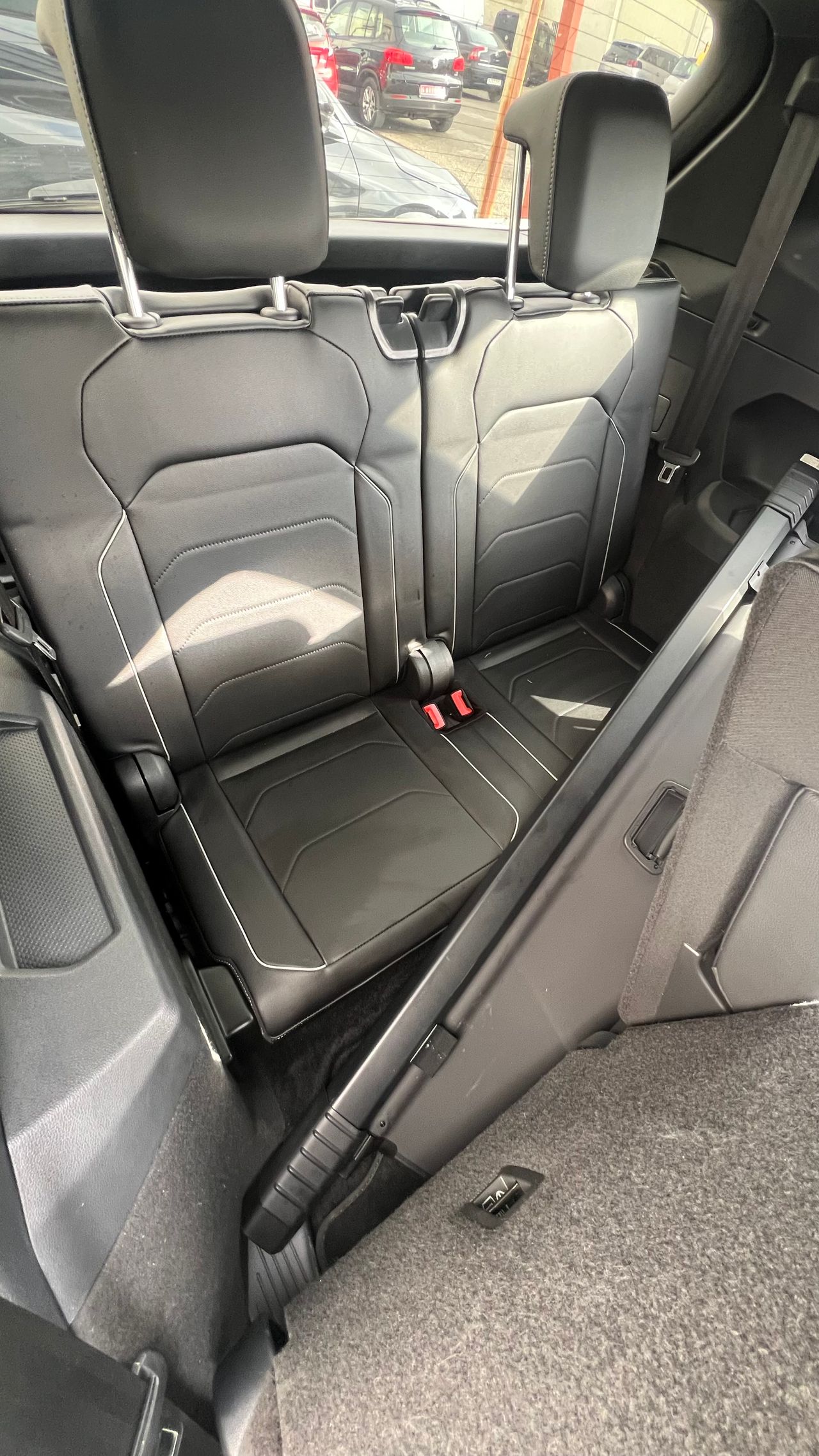 Volkswagen Tiguan R LINE 150CV 7 PLAZAS - Foto 14